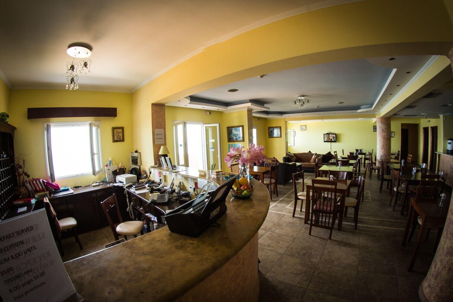 Agoulos Beach Hotel