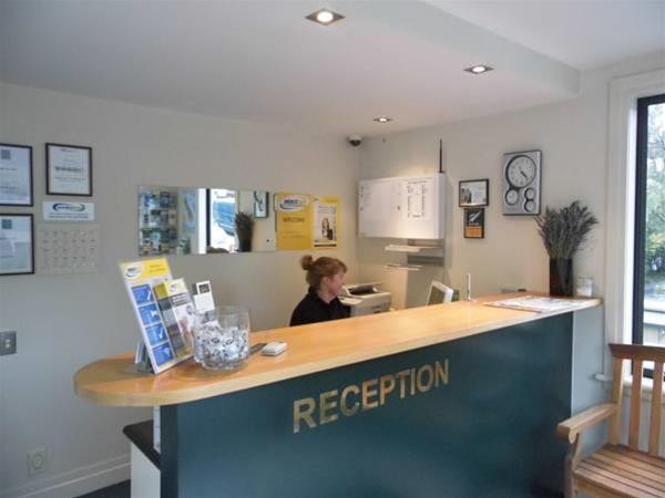 Motel On York by null