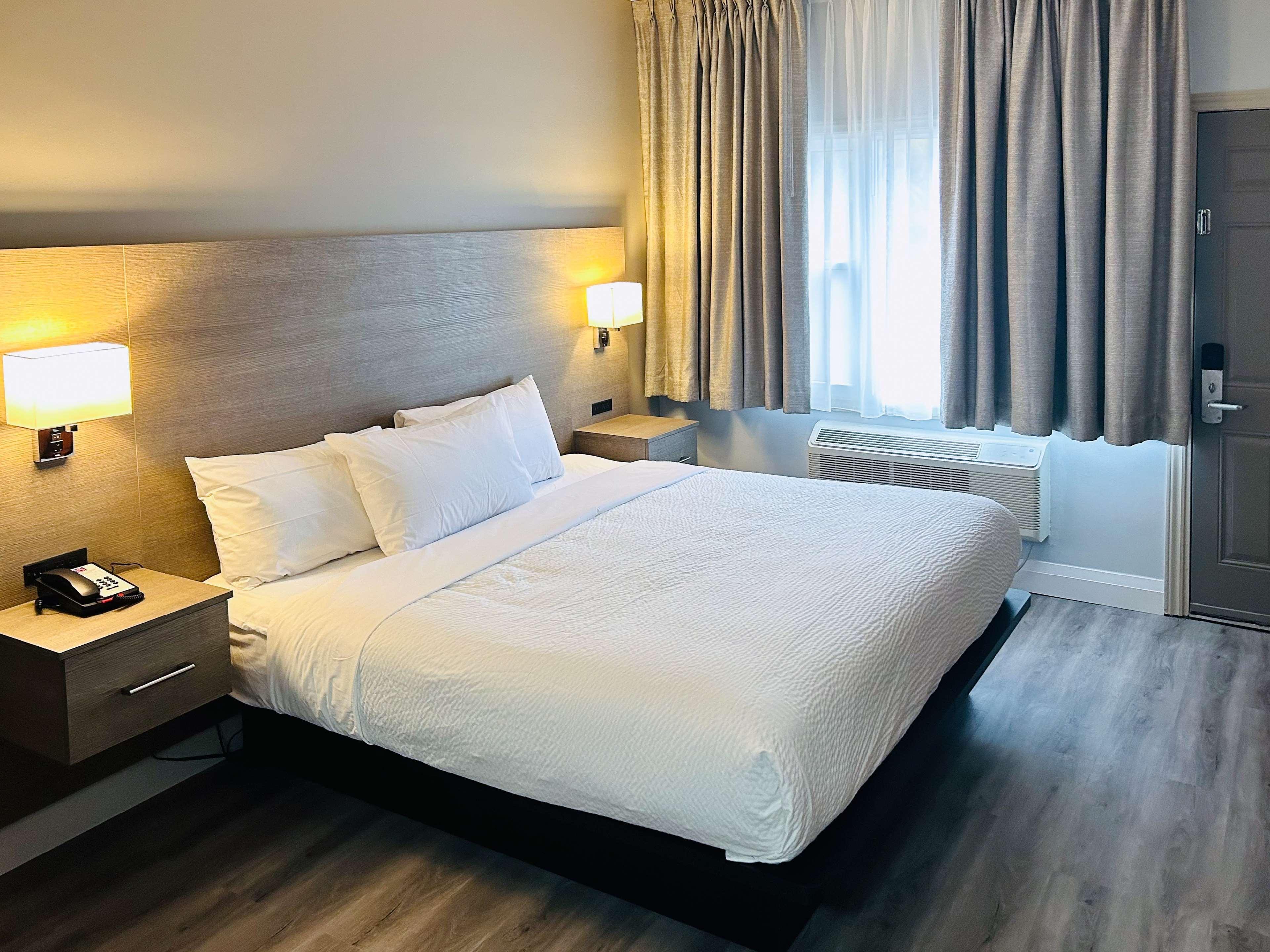 Motel 6 Sault Ste Marie ON