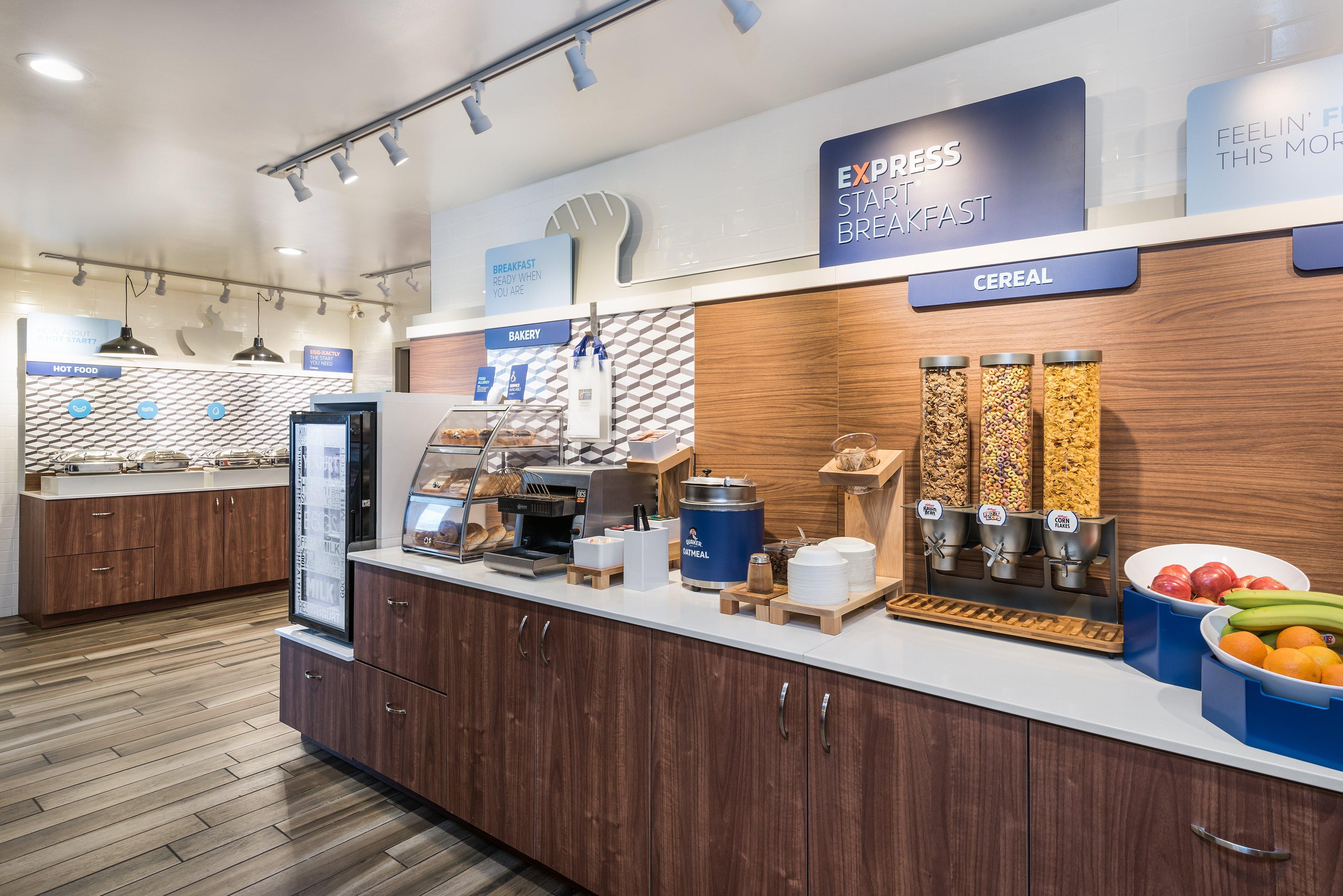 Holiday Inn Express Hotel & Suites Gananoque