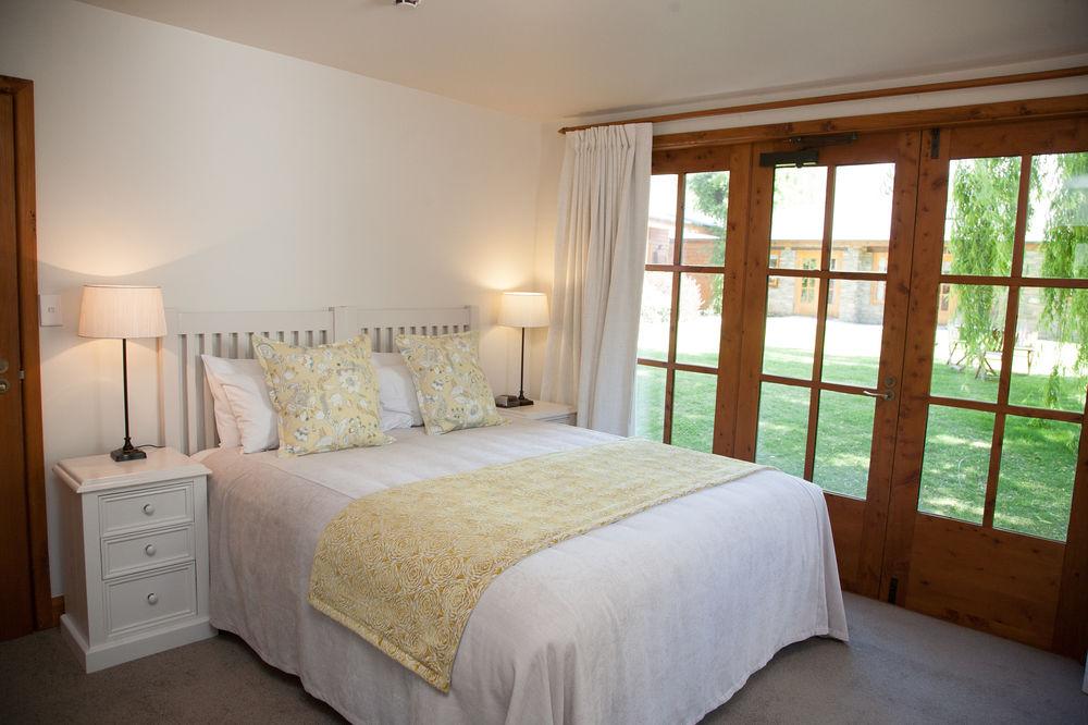 Wanaka Homestead Lodge and Cottages by null