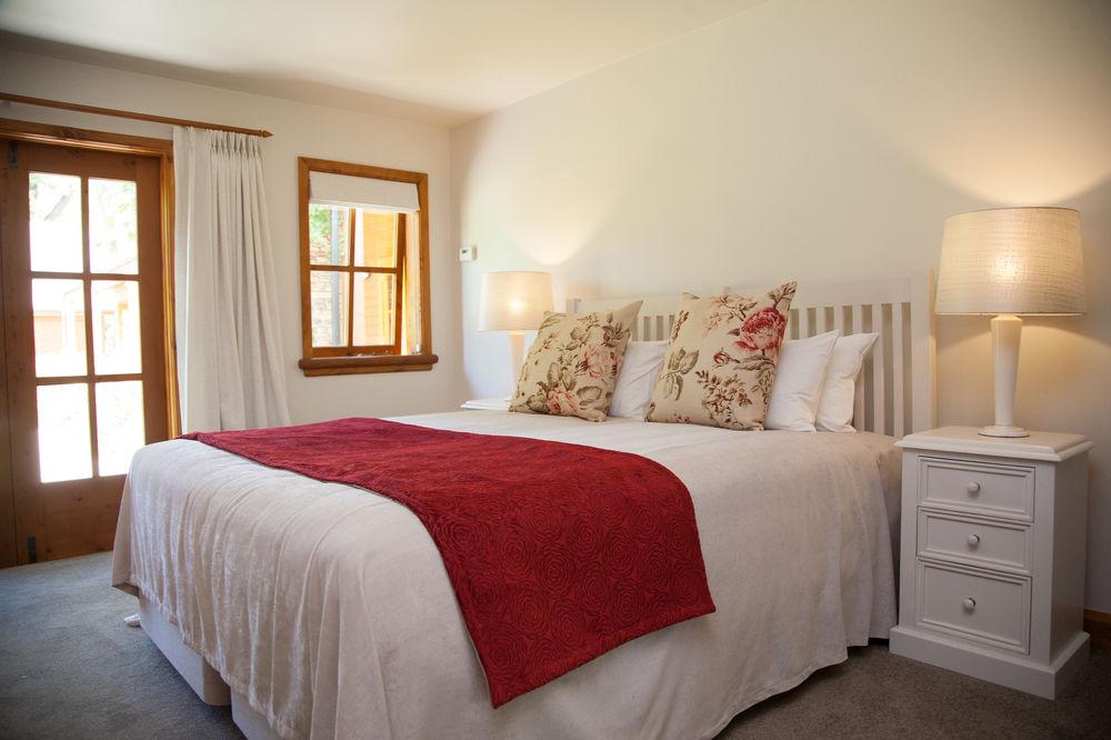 Wanaka Homestead Lodge and Cottages by null