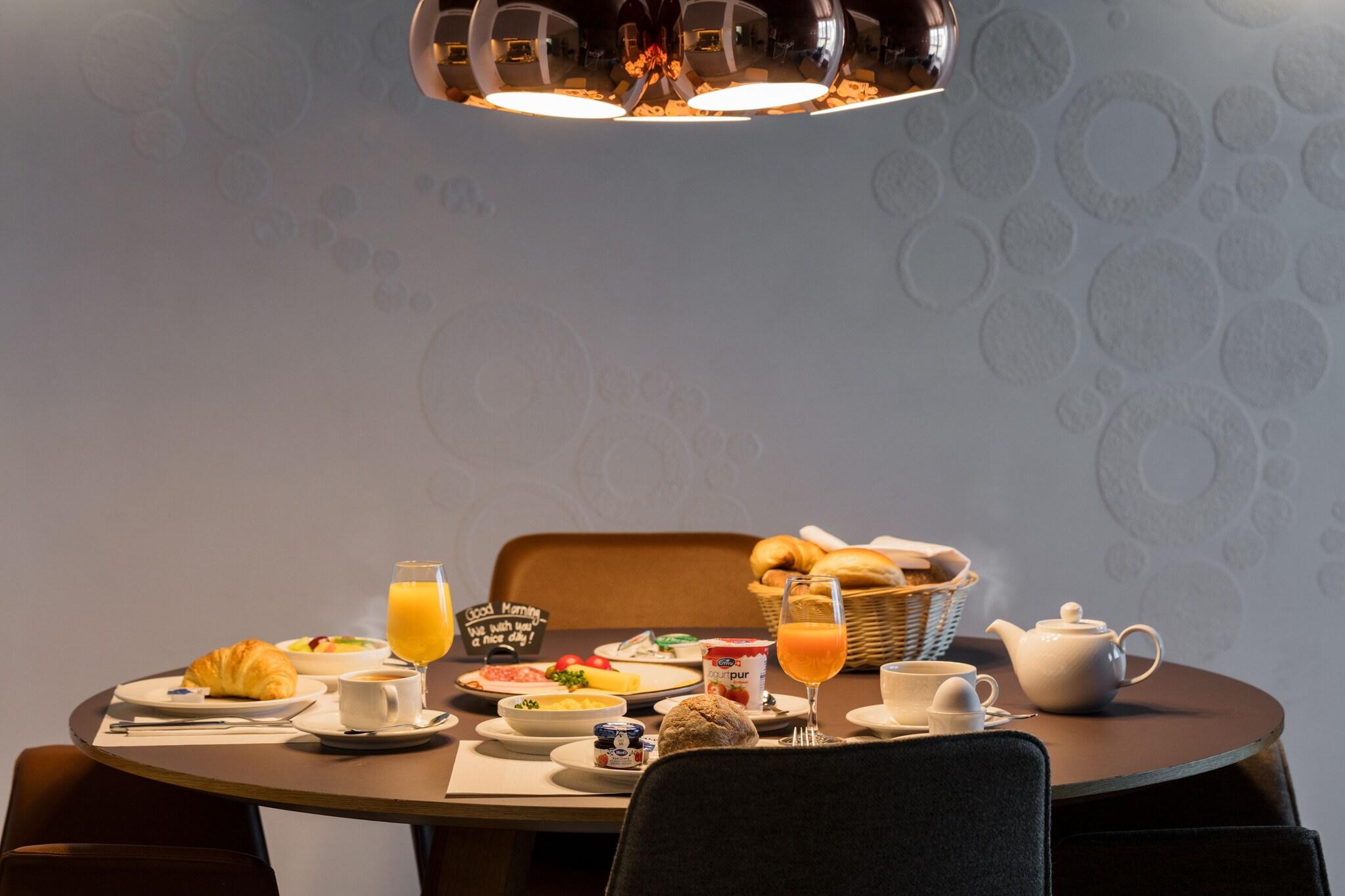 Ema House Zurich Suite