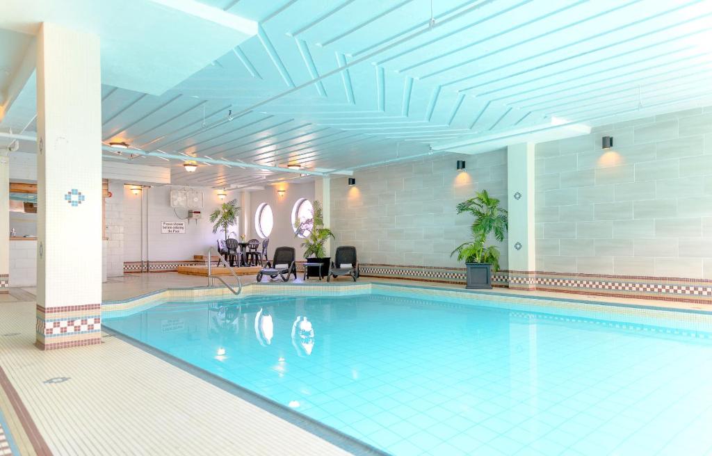 Rodd Grand Yarmouth by null