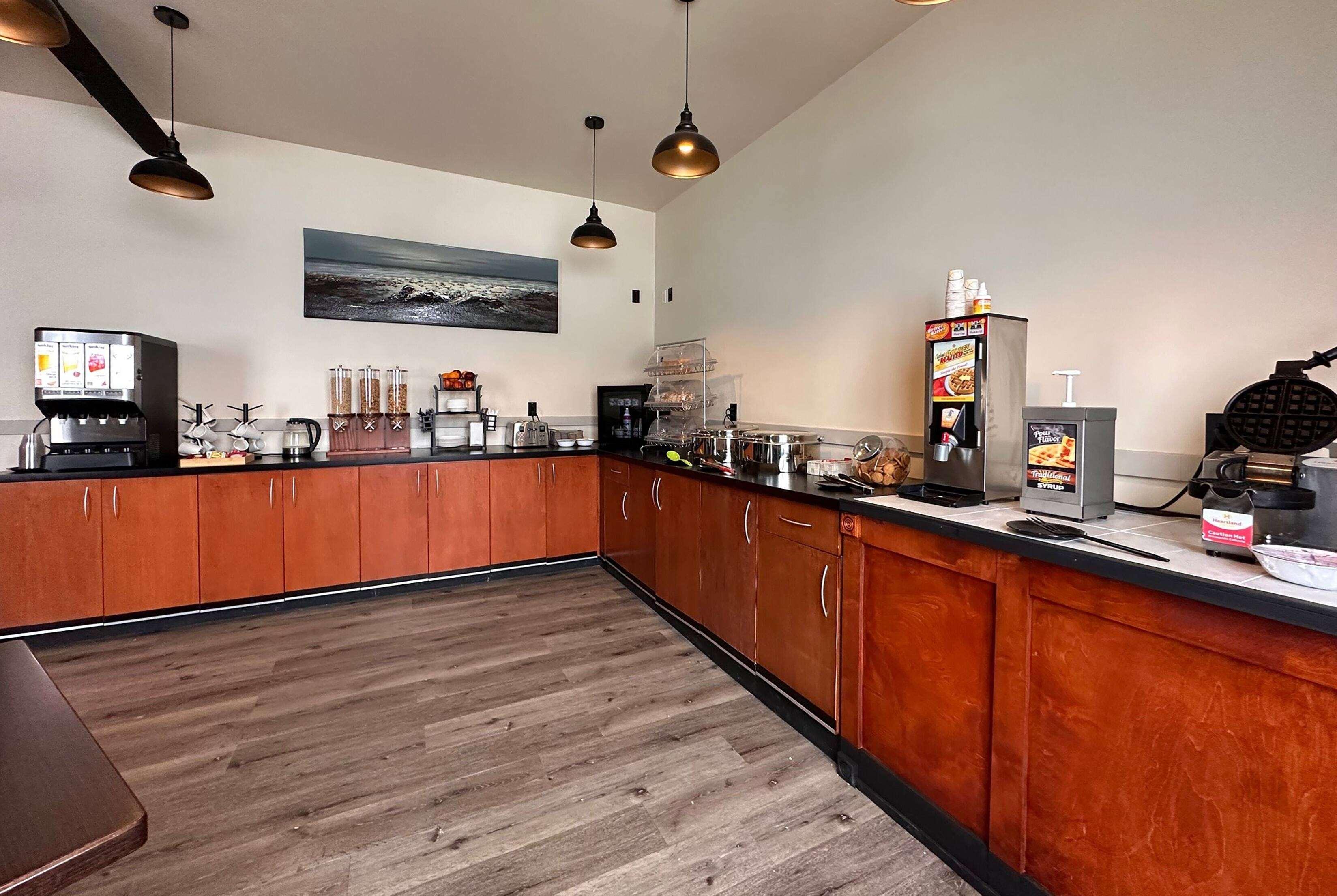 Ramada By Wyndham Estevan