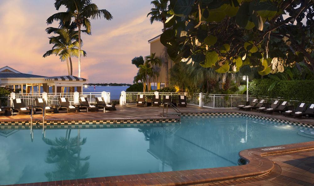 Pier House Resort & Spa by null