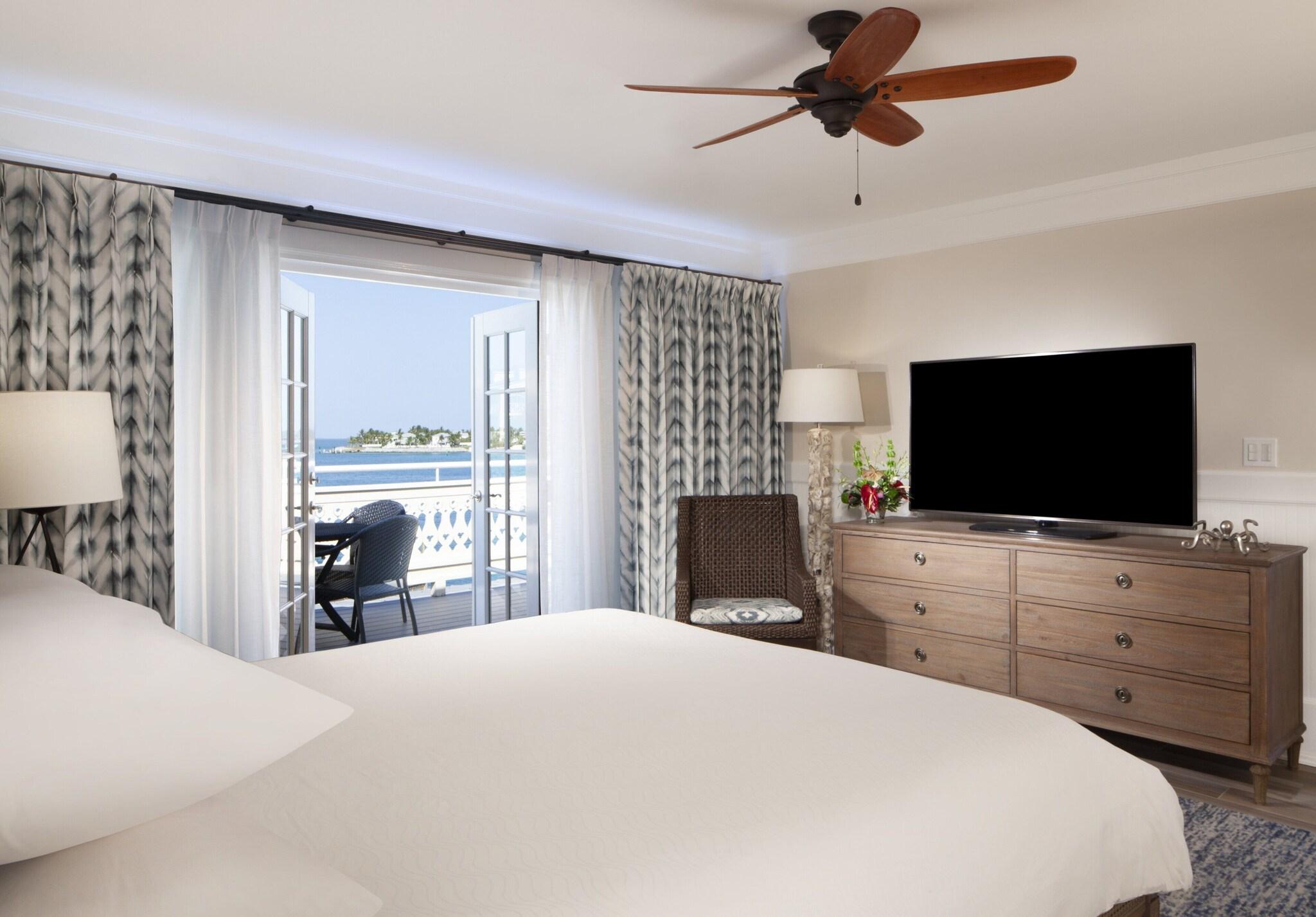 Pier House Resort & Spa by null