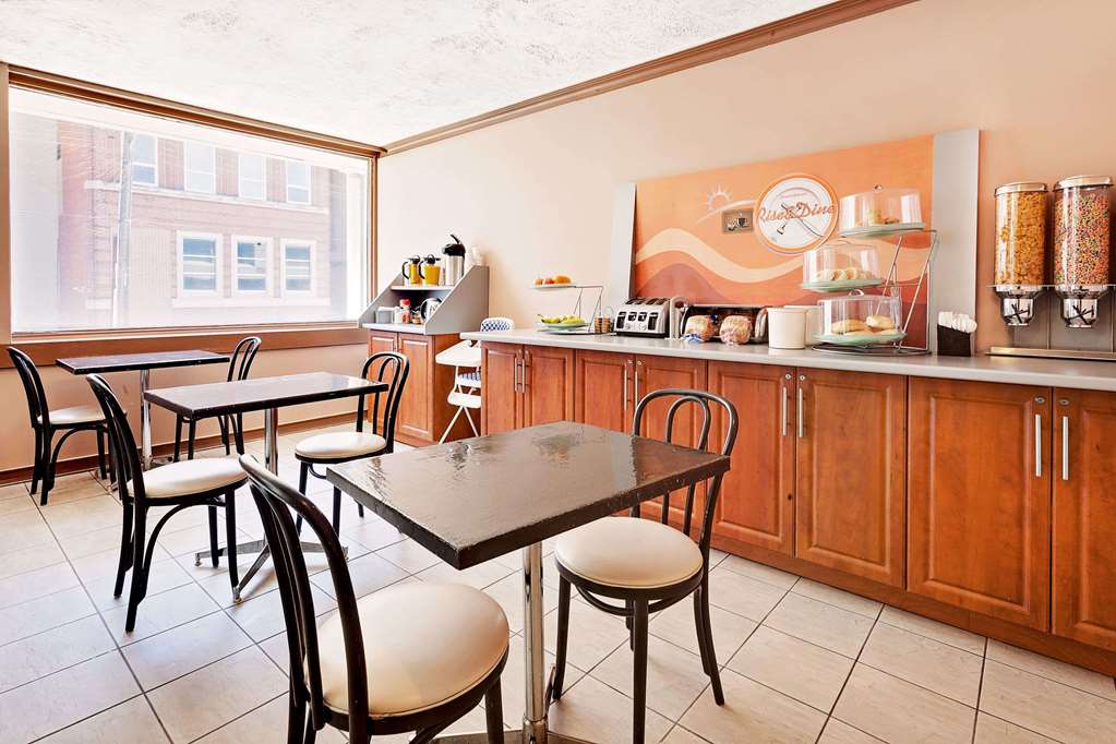 Knights Inn North Bay