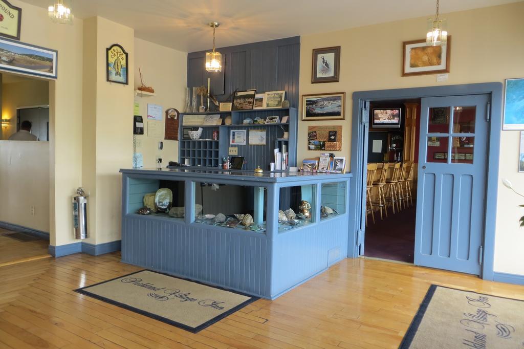 Parkland Village Inn by null