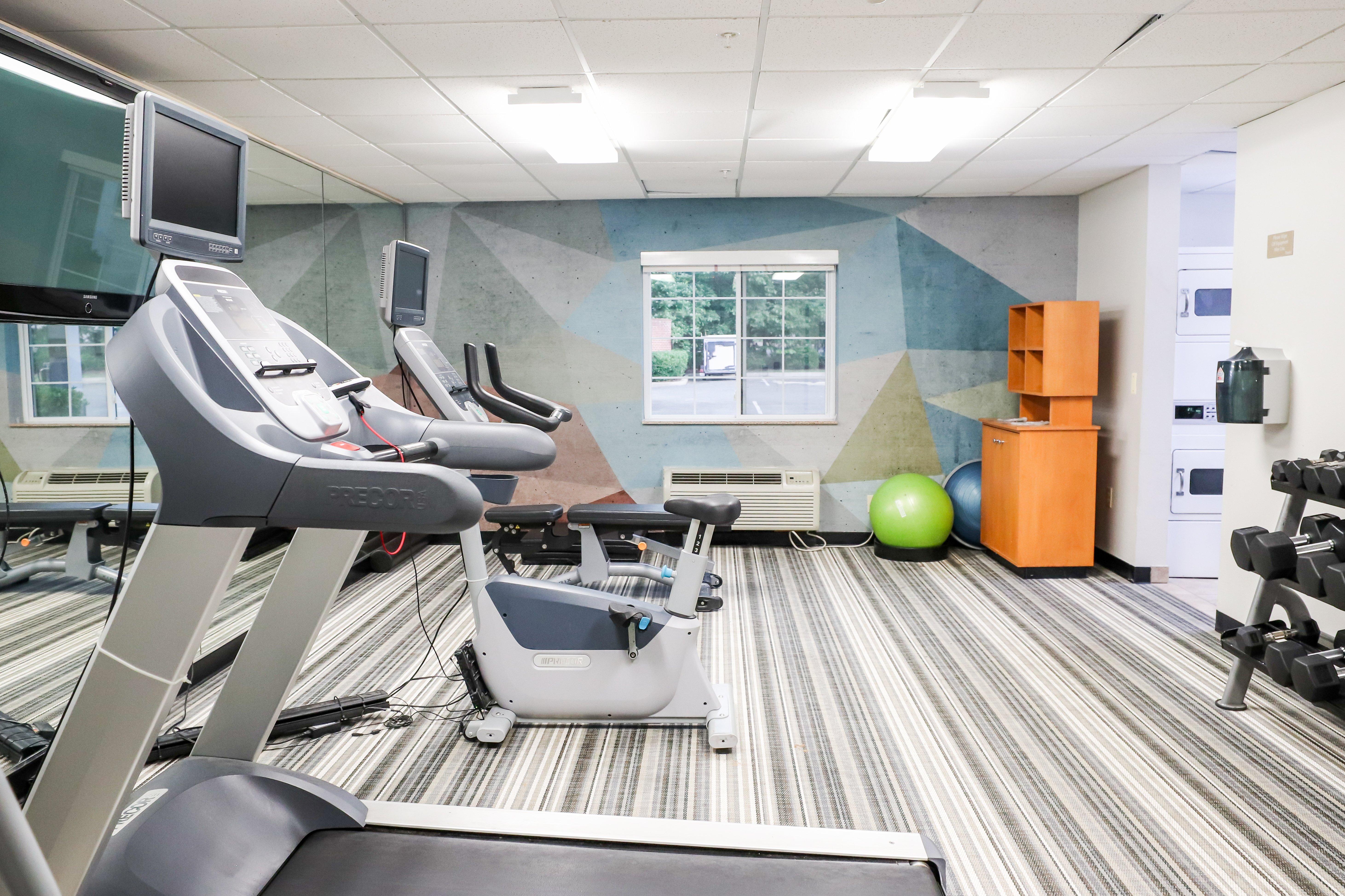 Candlewood Suites Richmond Airport