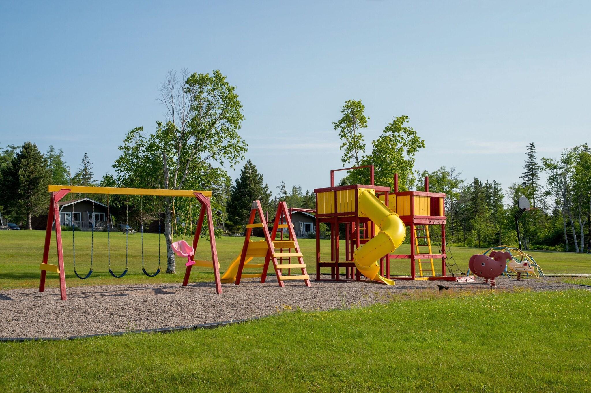 Silver Dart Lodge by null