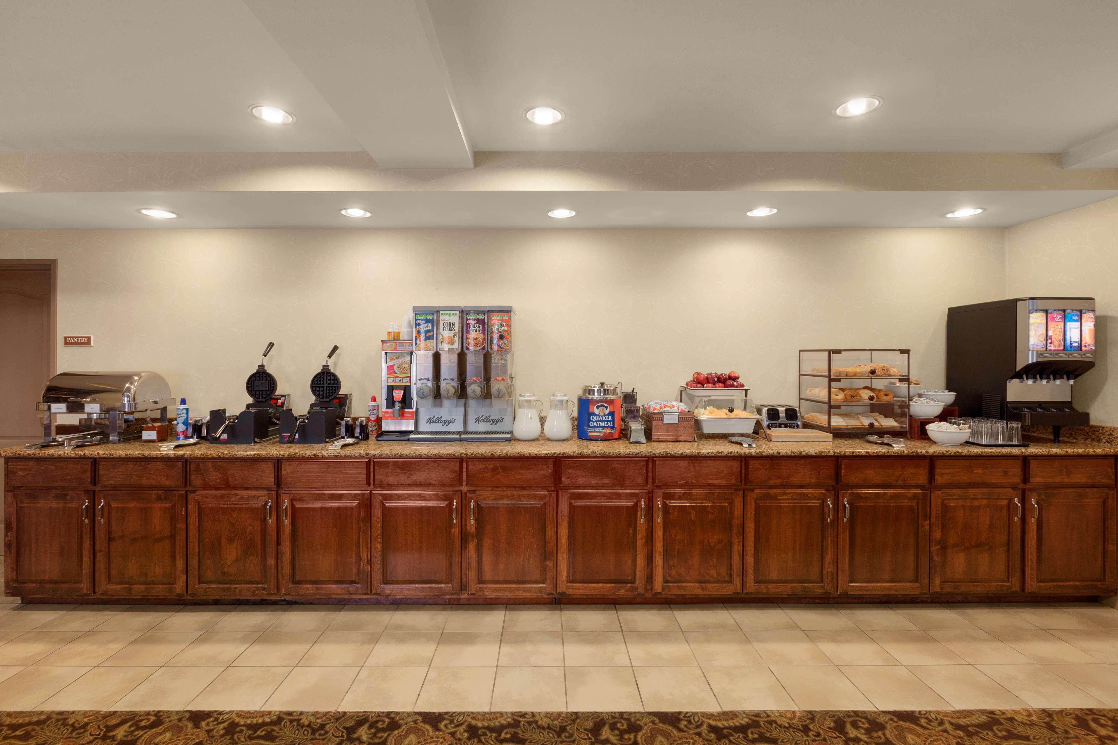 Country Inn & Suites by Radisson, Doswell (Kings D