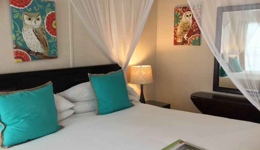 The Guesthouses at Southernmost Beach Resort – Avalon Bed and Breakfast - RECENTLY RESTORED by null