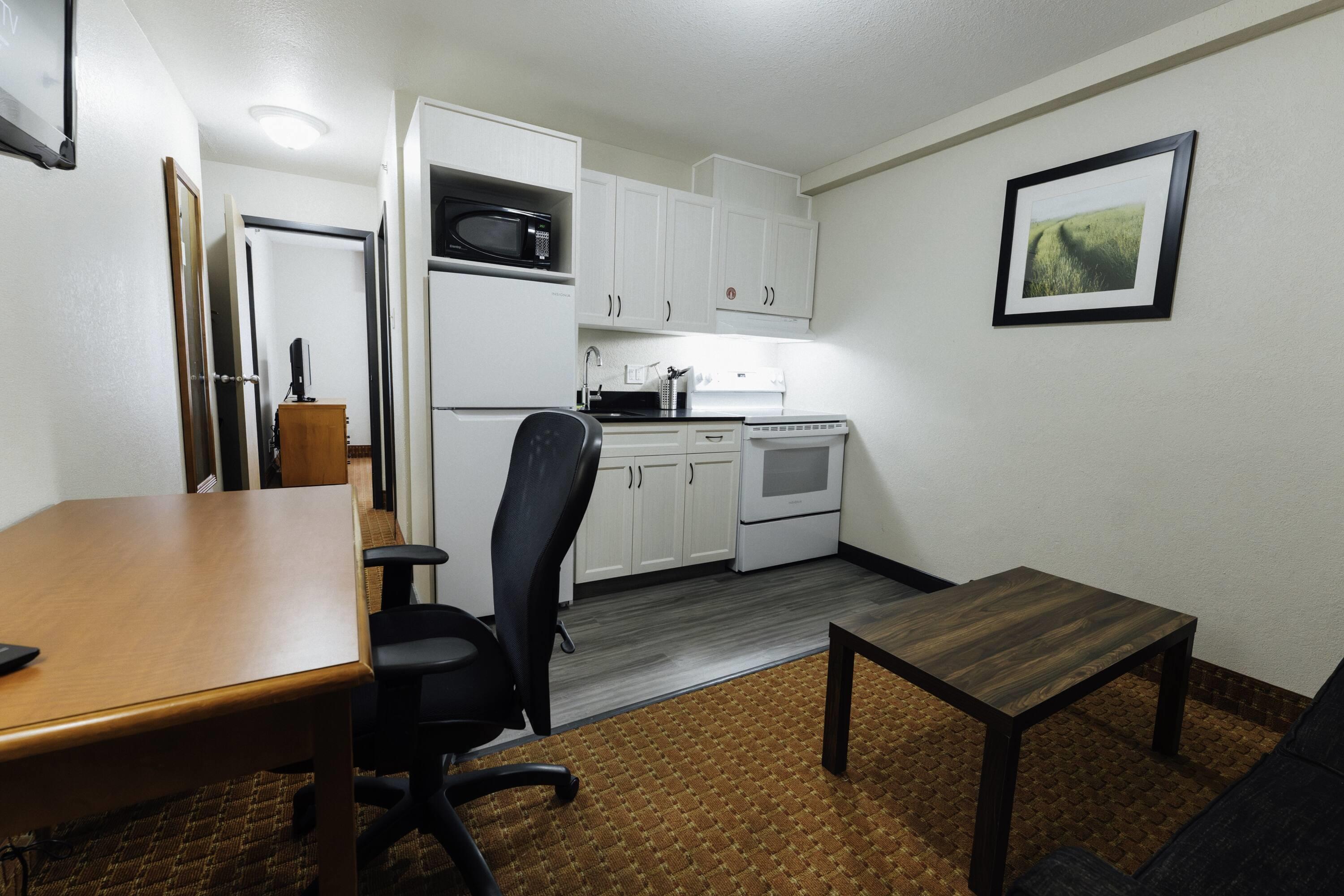 Super 8 By Wyndham Grande Prairie