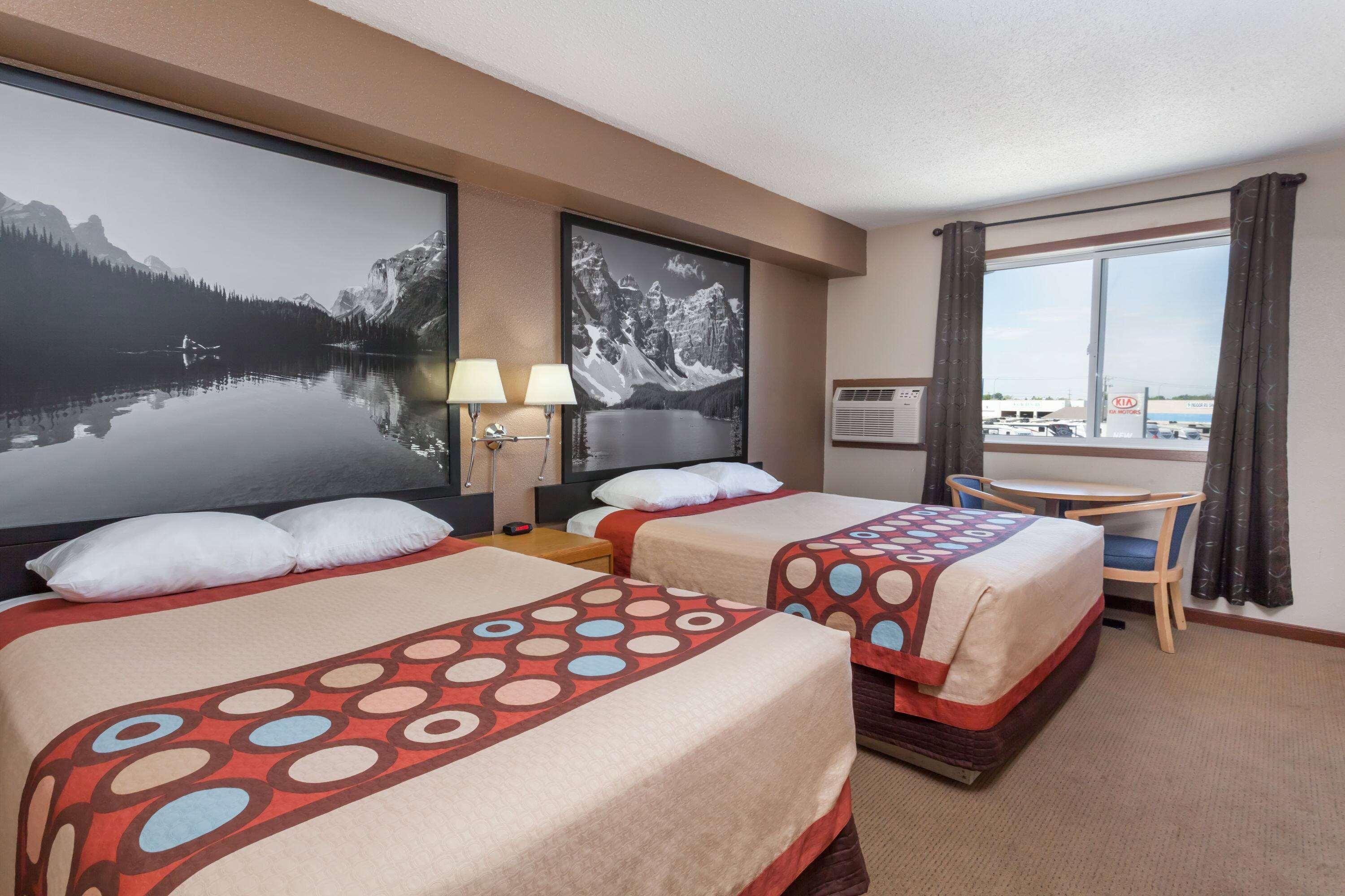 Super 8 By Wyndham Medicine Hat Ab