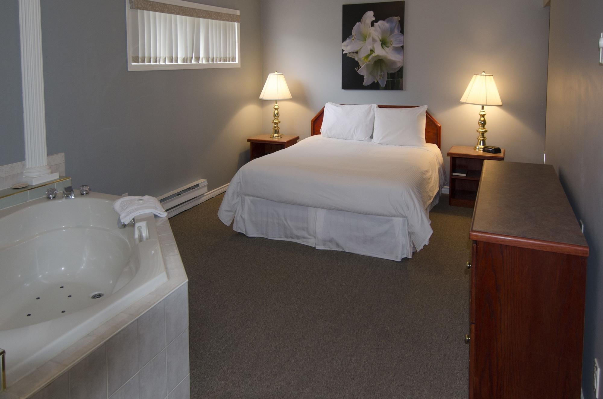 Tiki Shores Inn & Suites by null