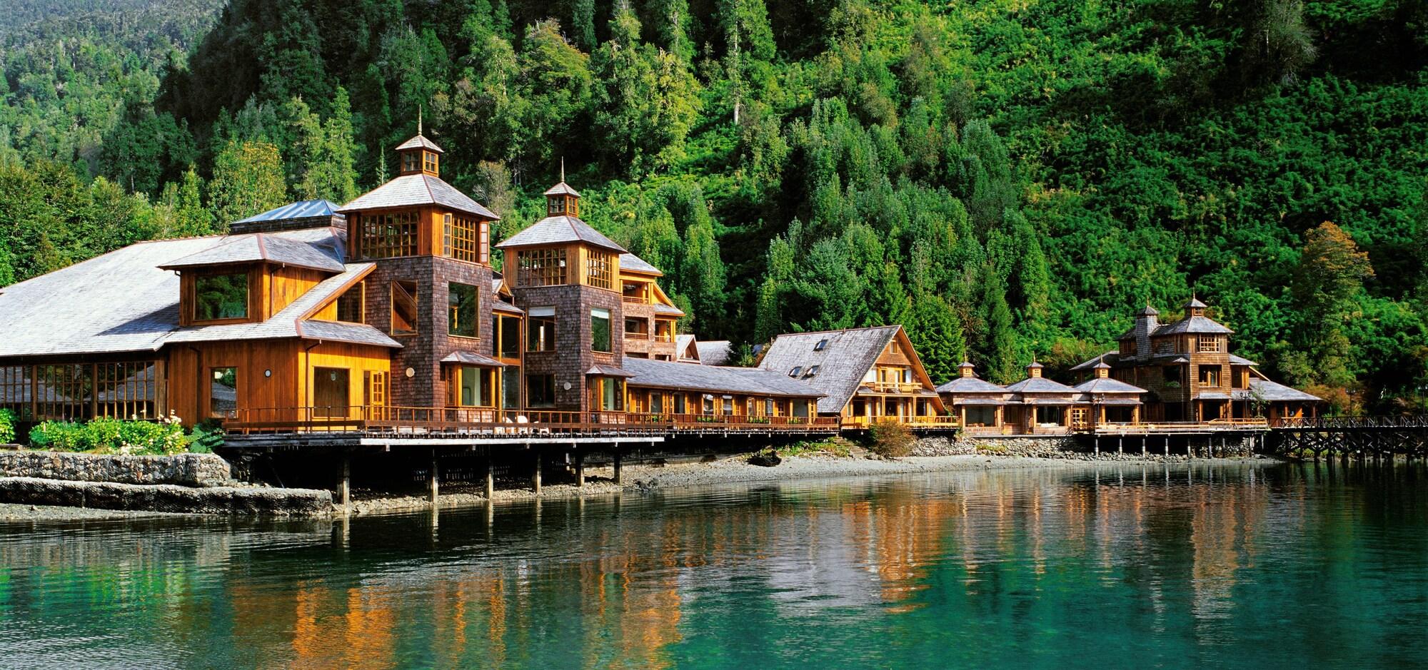 Puyuhuapi Lodge & Spa by null