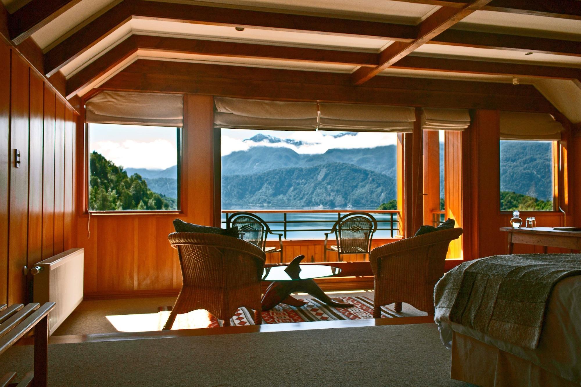 Puyuhuapi Lodge & Spa by null