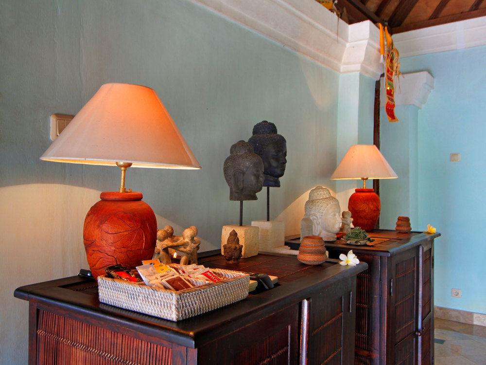 The Mahogany Villa