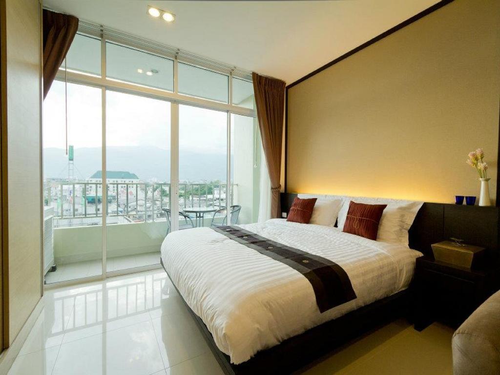 The Grand Wipanan Residence by null