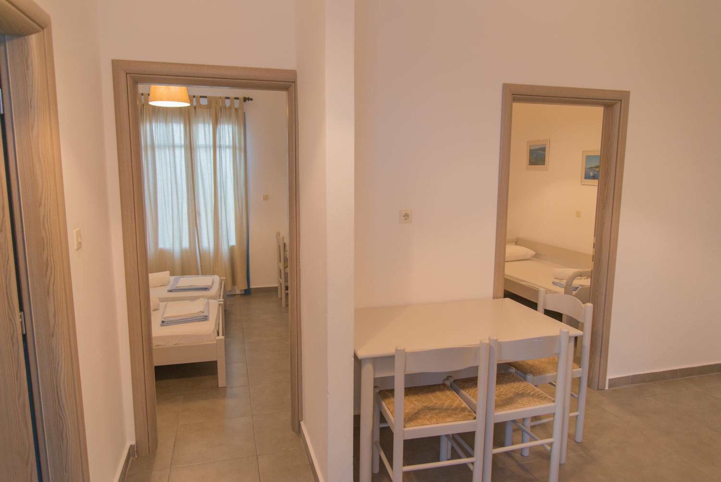 Ostria Hotel and Apartments