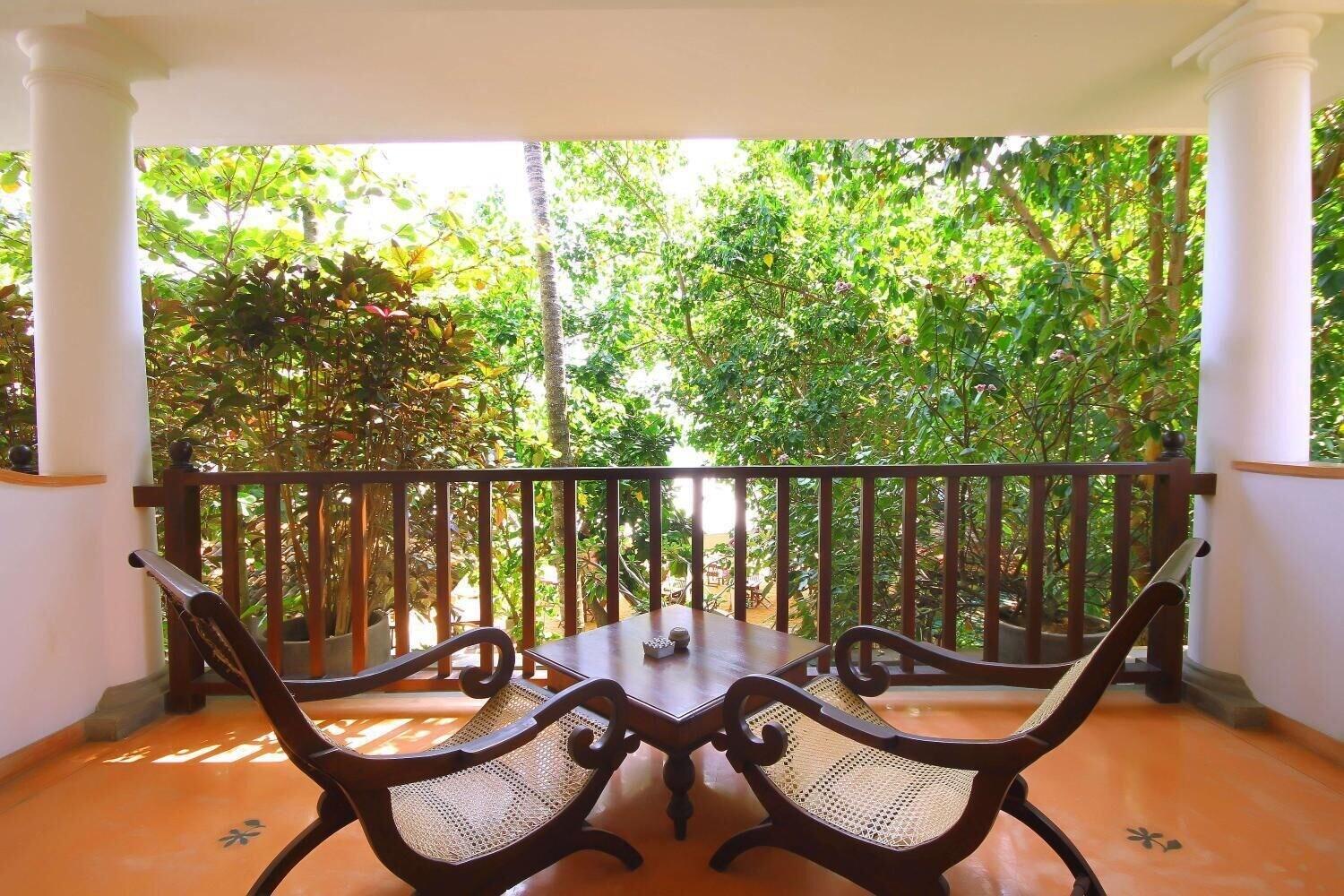 Kingfisher Hotel by null