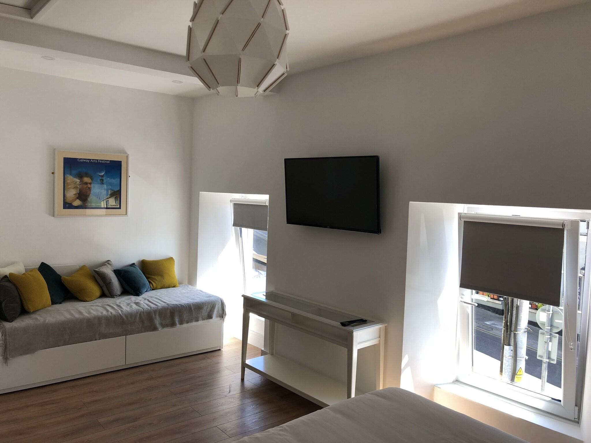 Eyre Square Townhouse by null