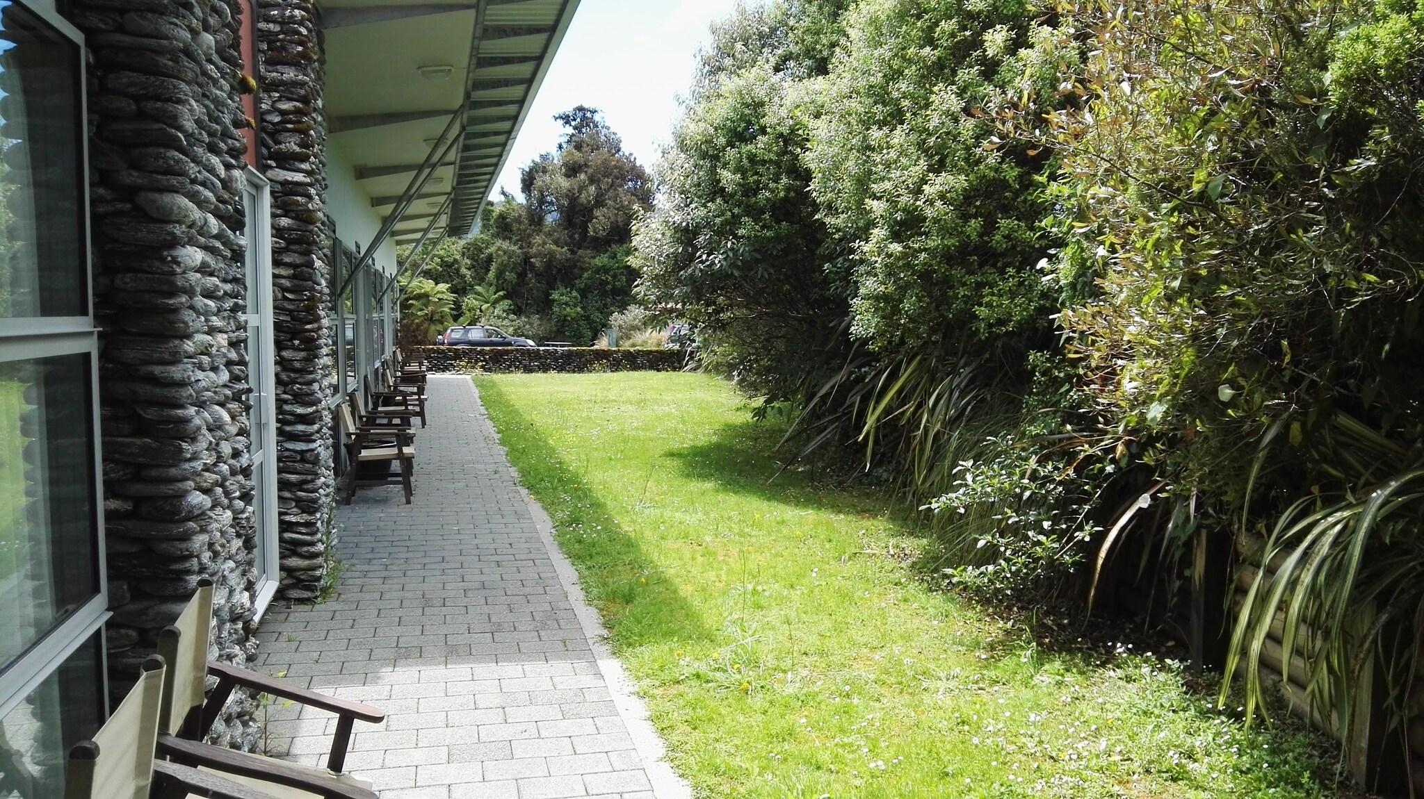 Westhaven Motel