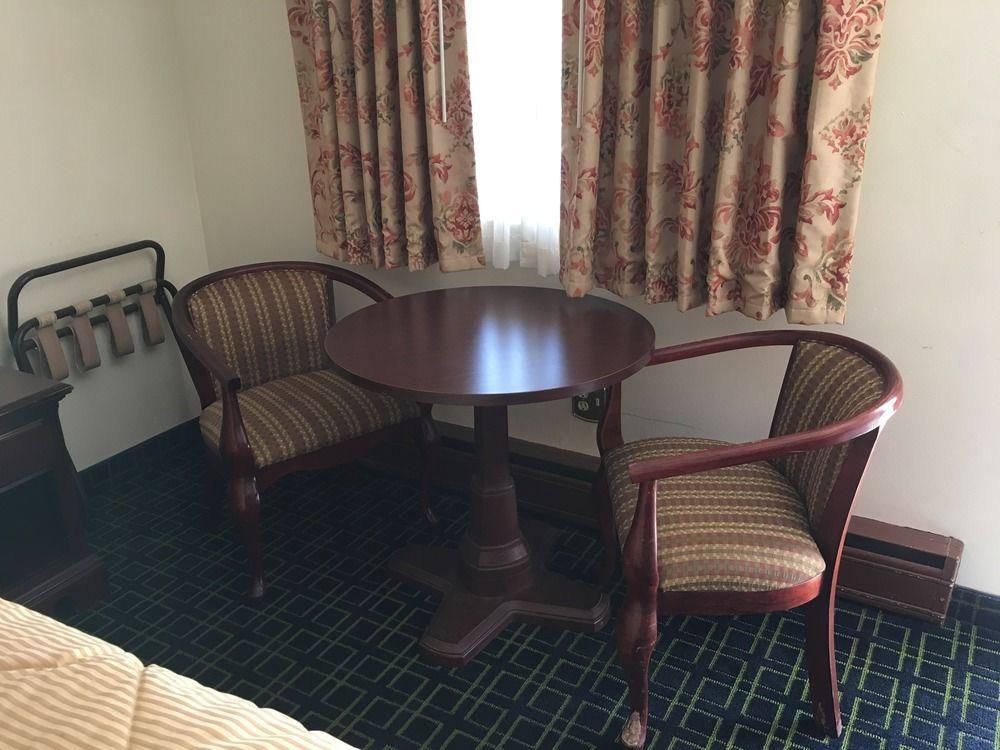 Red Carpet Inn Gettysburg