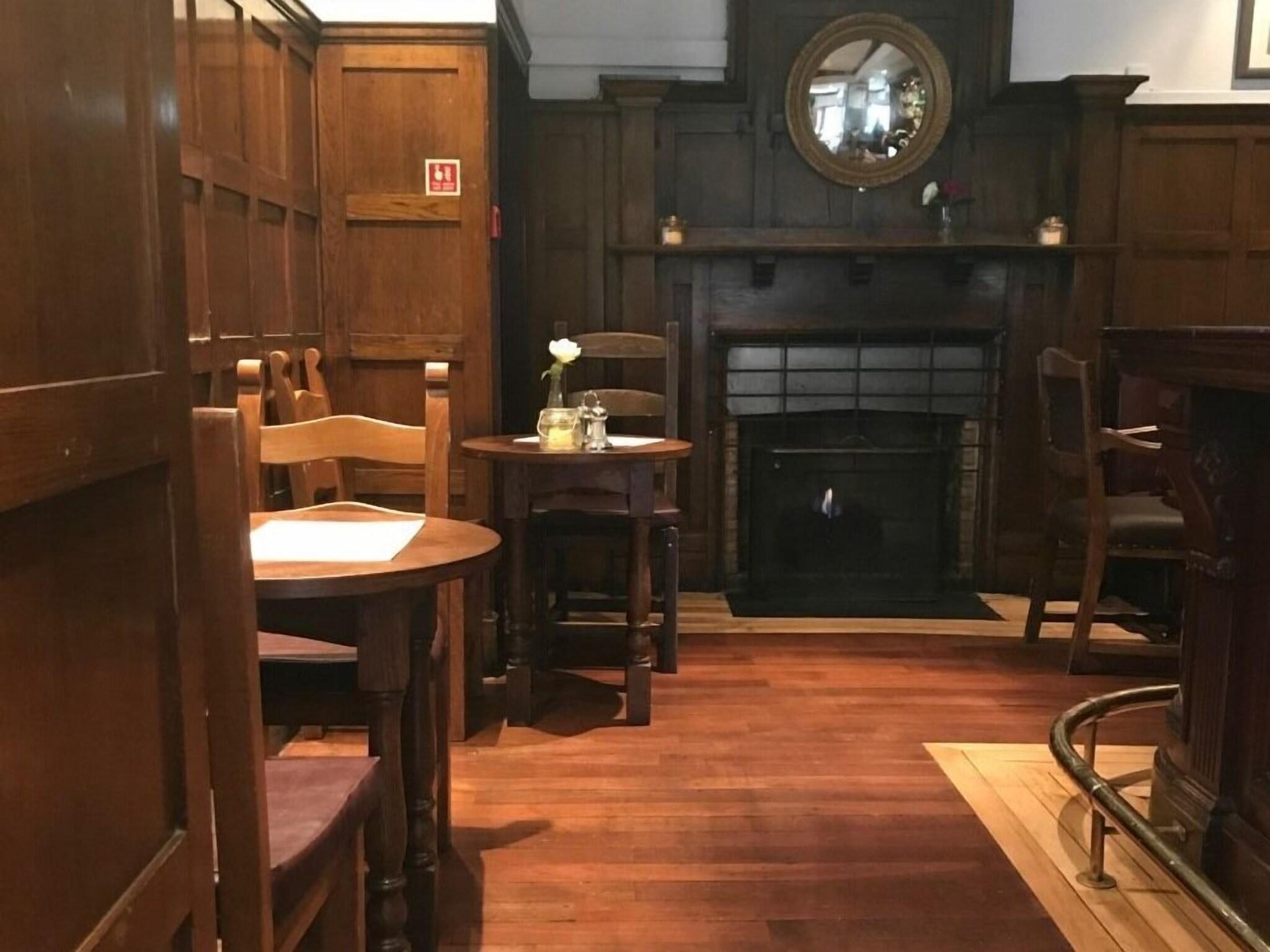 Rab Ha's Hotel by null