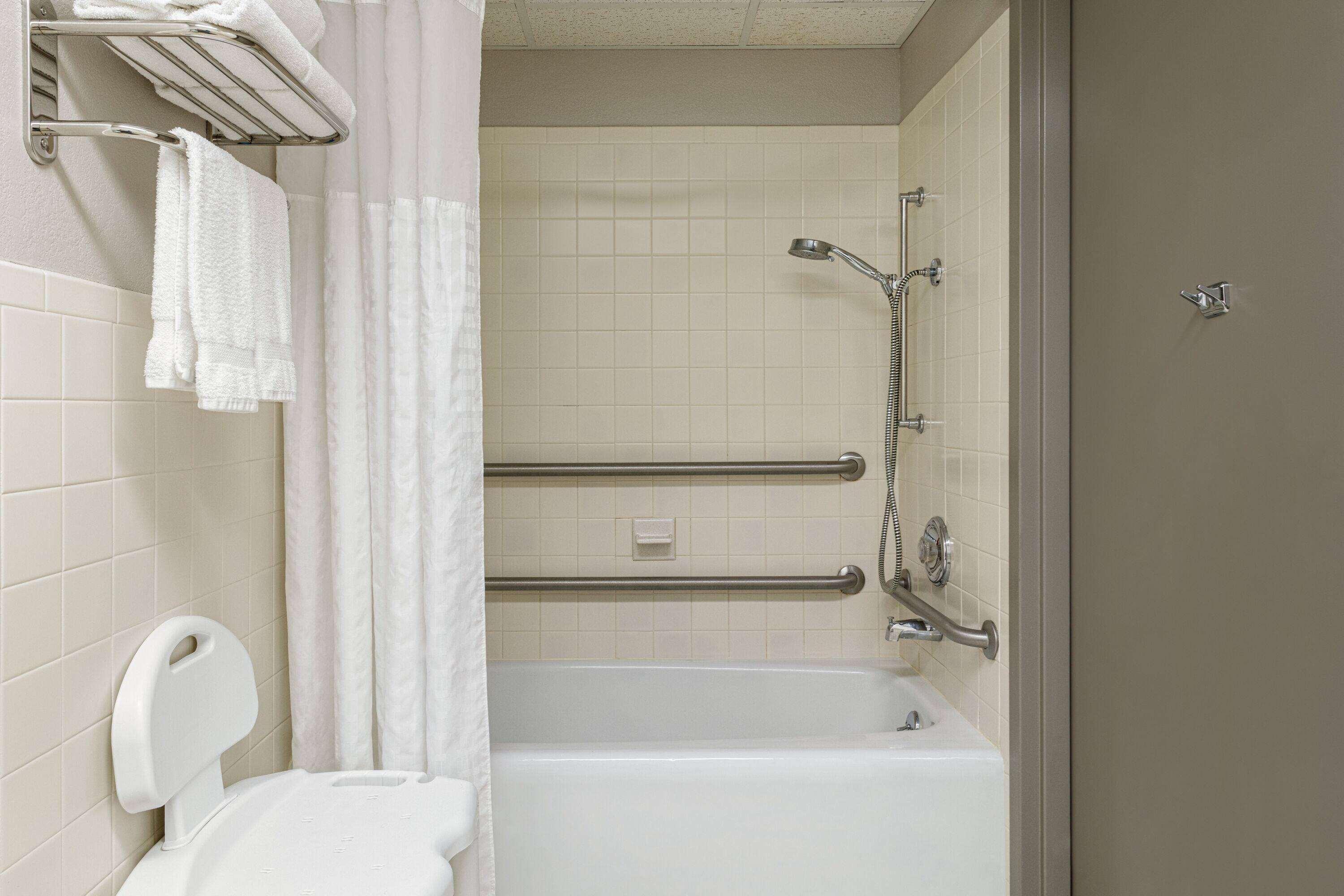 Days Inn by Wyndham Grand Island I-80