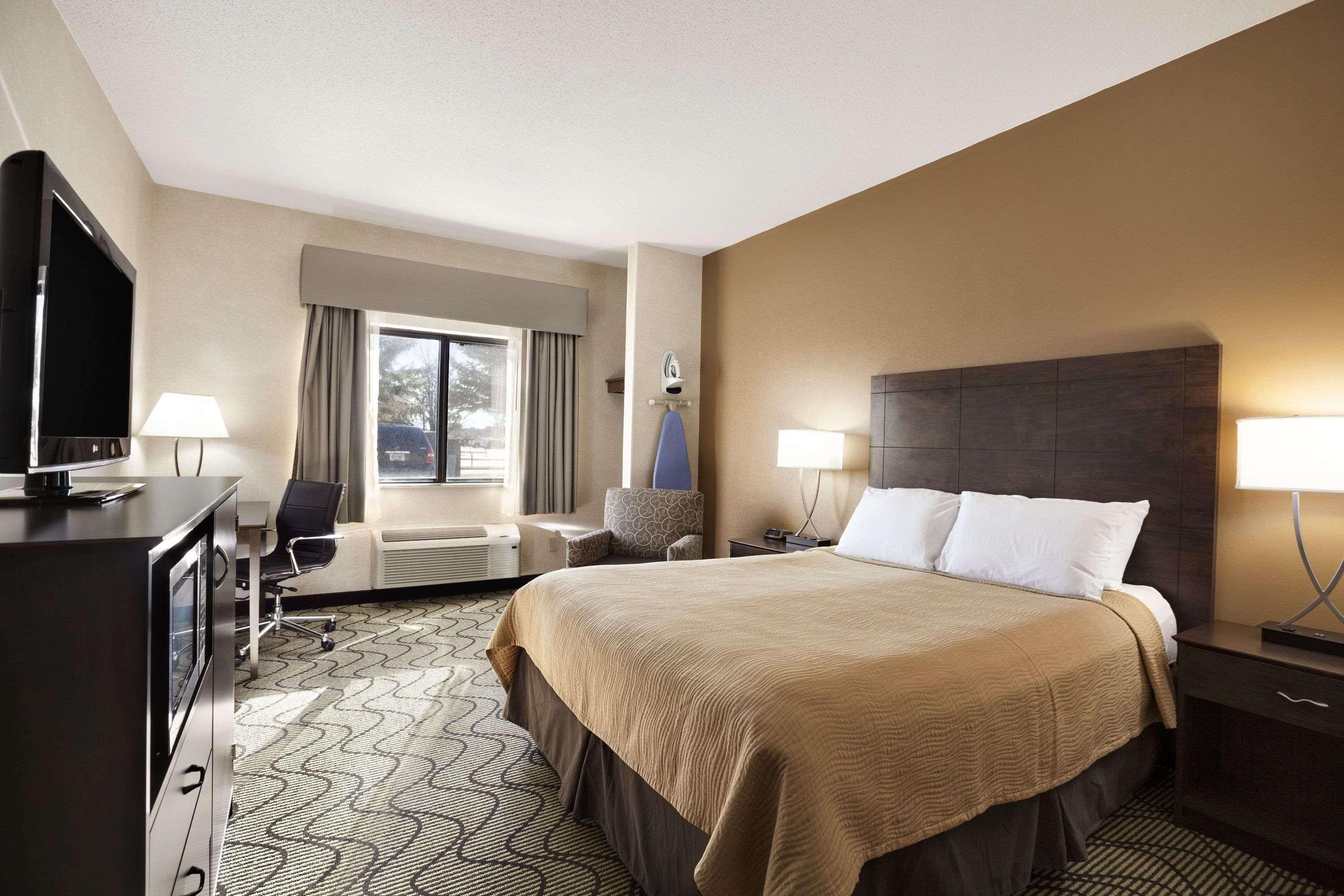 Days Inn By Wyndham Columbia Mall