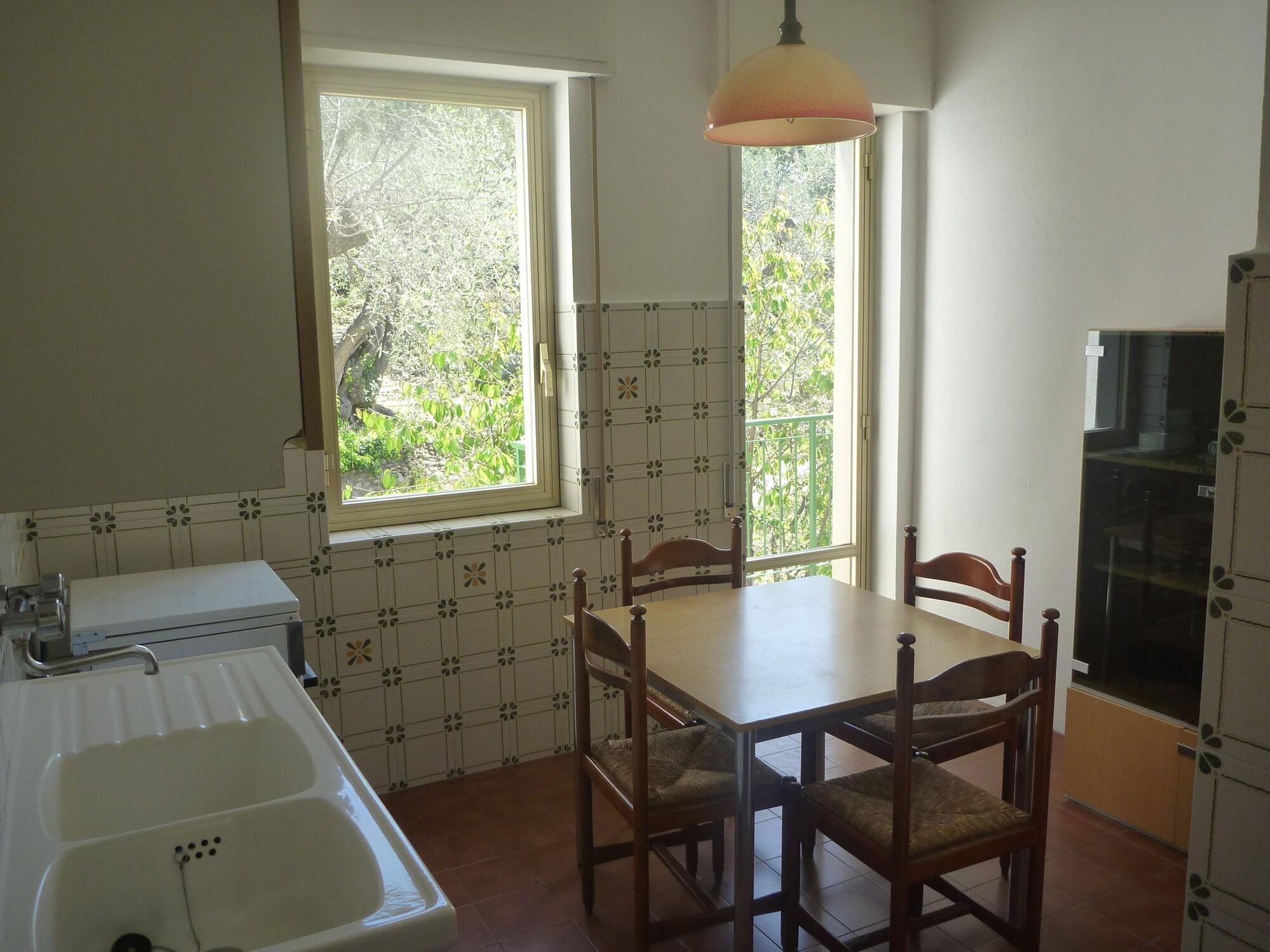 Borgo Verde-Uliveto
