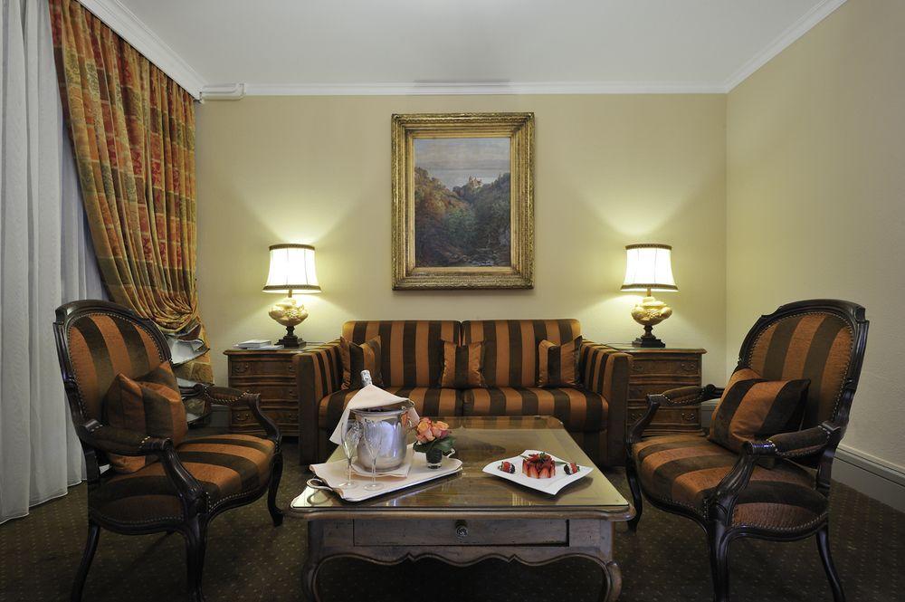 Hôtel de la Cigogne by null