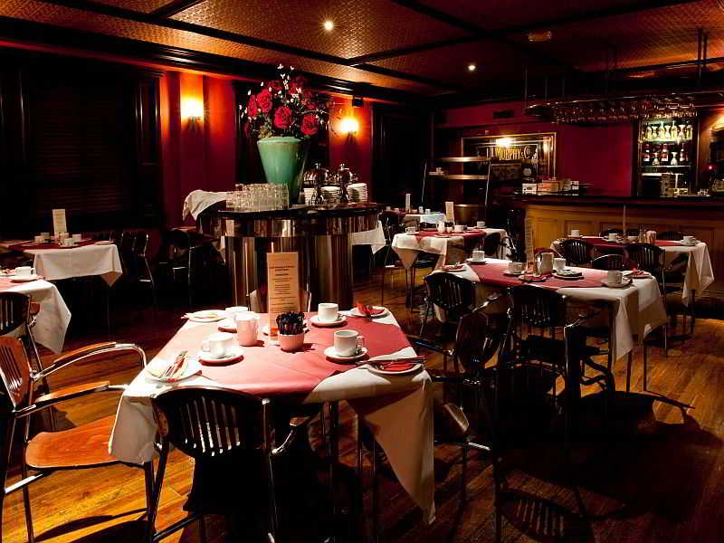 Eyre Square Hotel