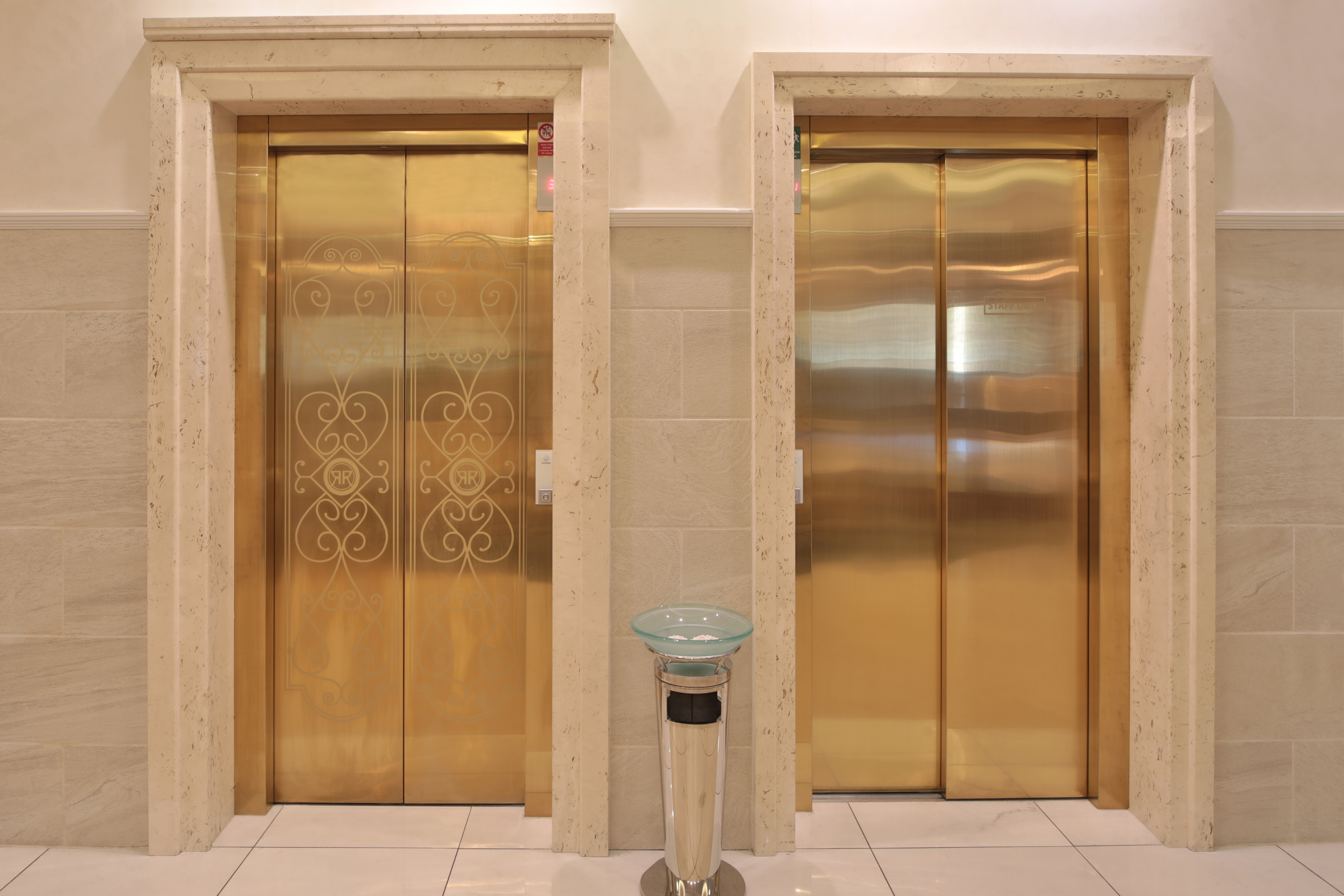 Retro Riverside Wellness Resort - photo