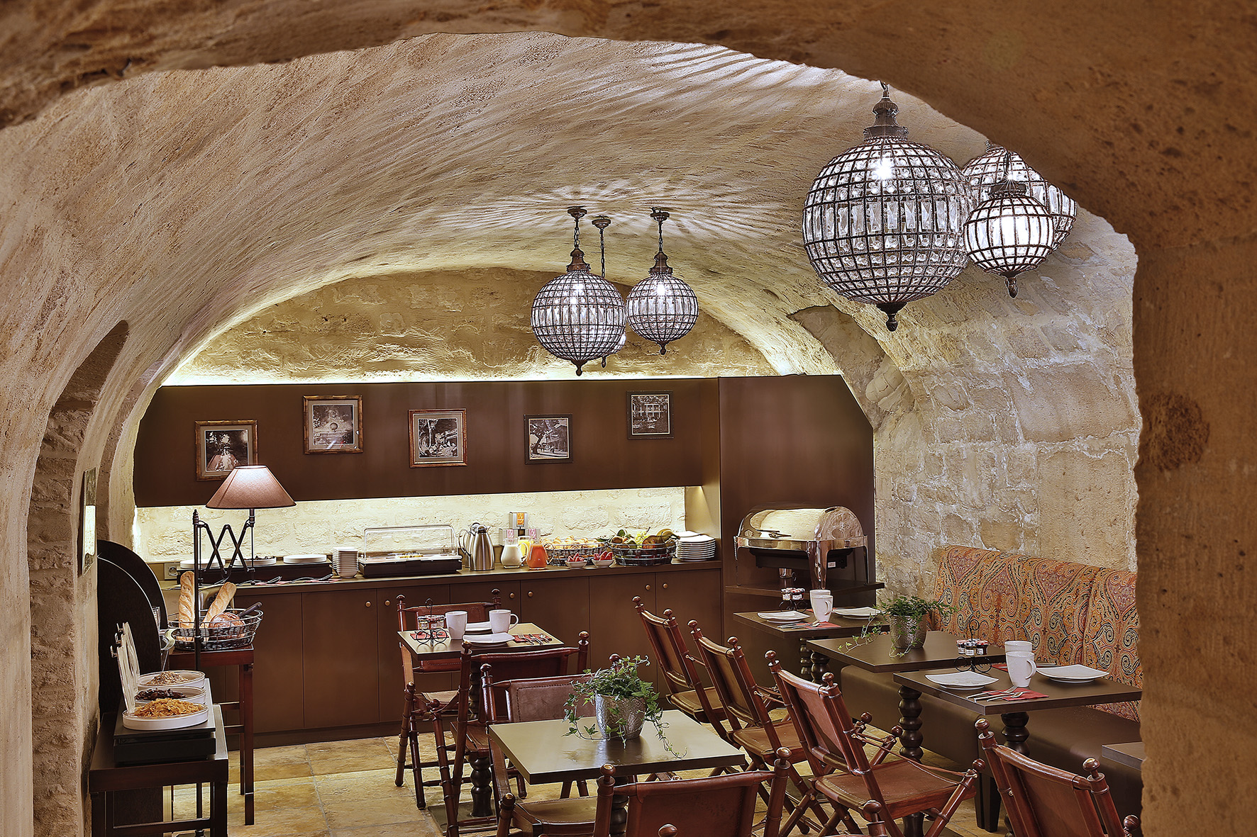 Hotel R. Kipling by Happy Culture