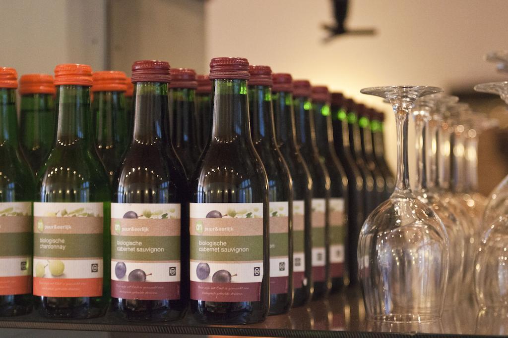 Hotel La Boheme by null