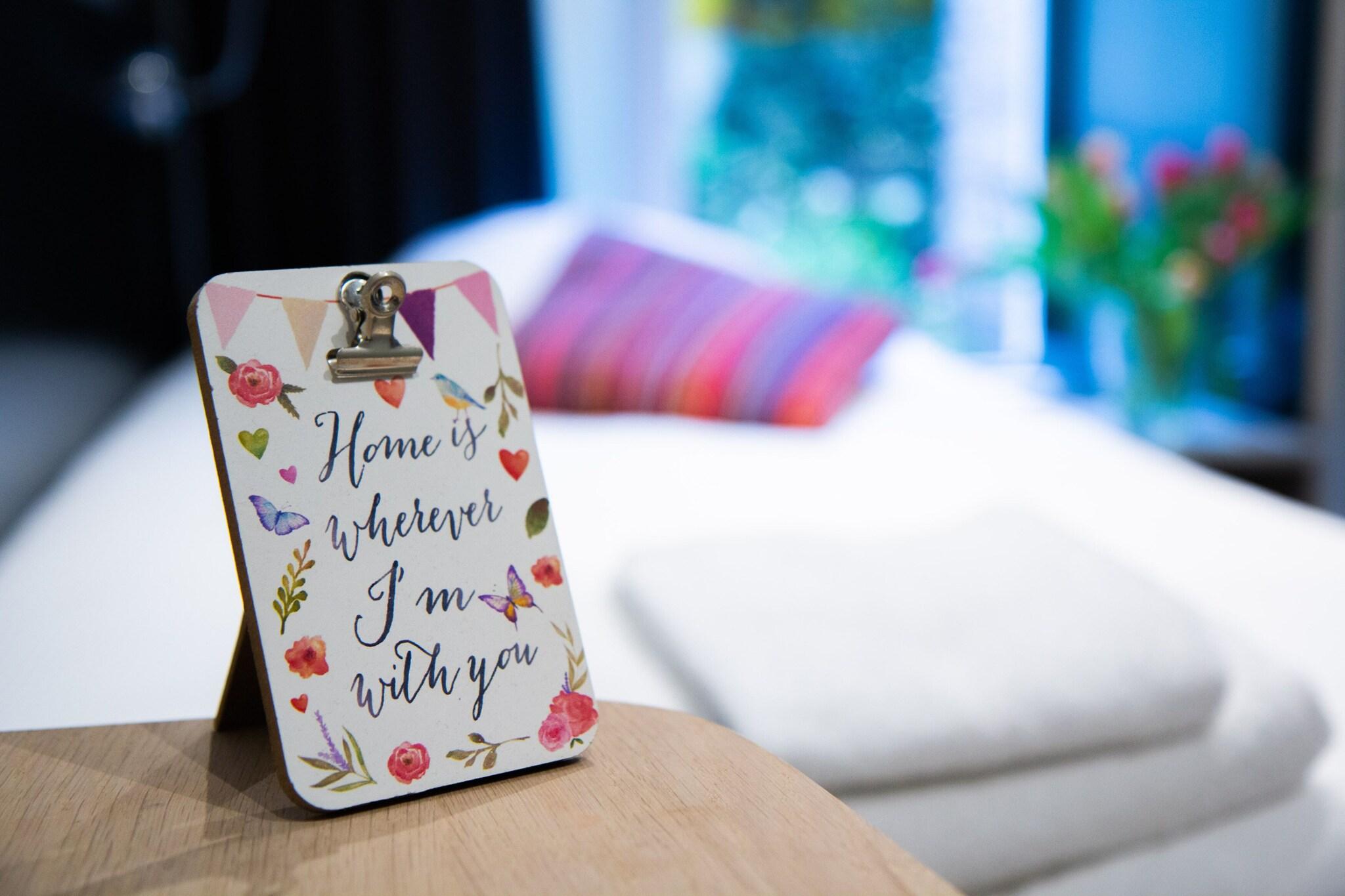 Hotel La Boheme by null