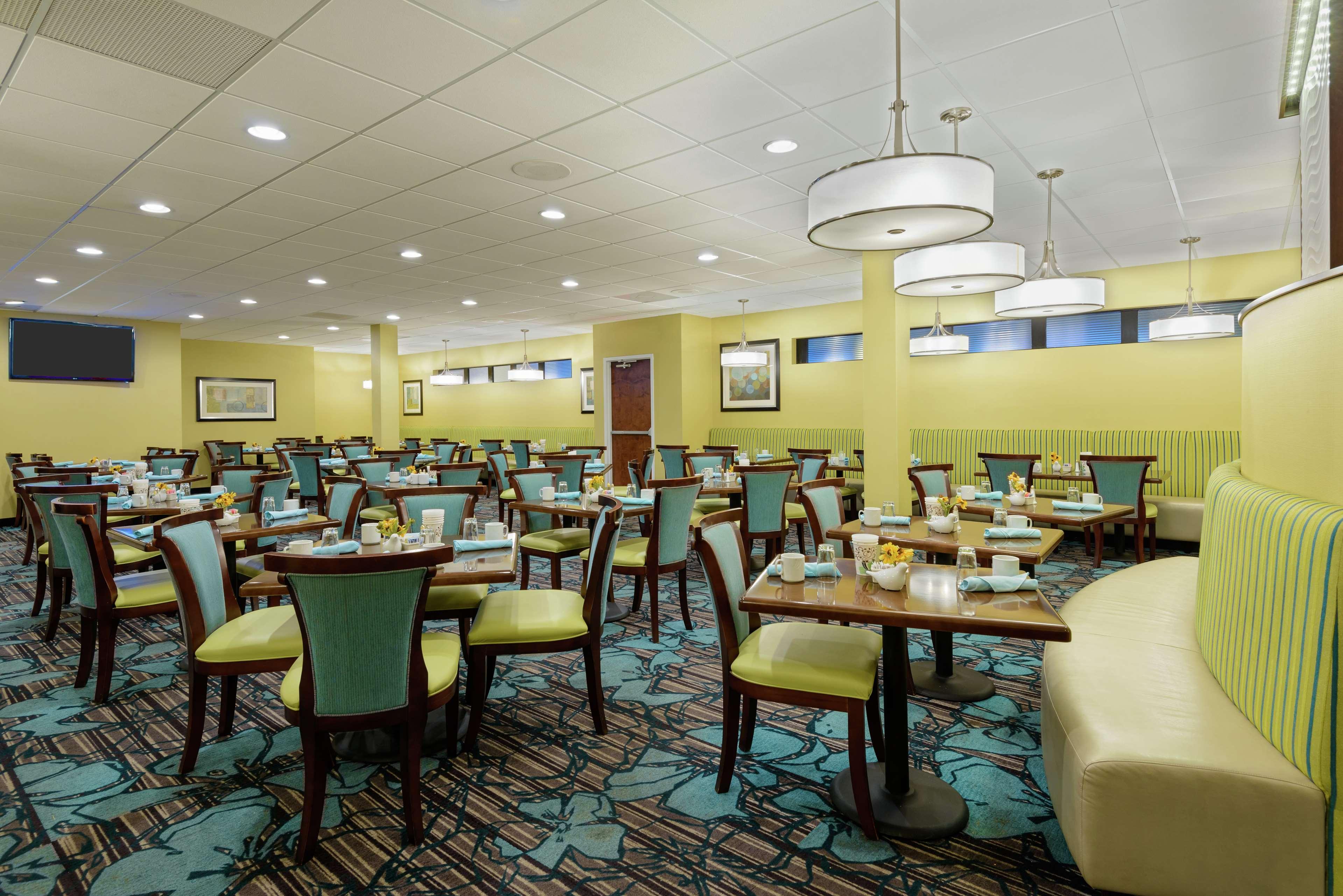 DoubleTree By Hilton Richmond-Midlothian
