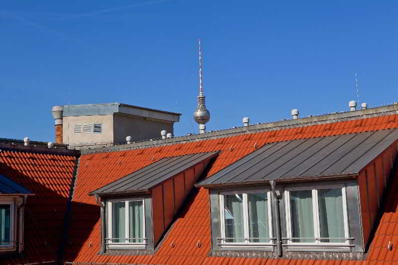 Hotel Catalonia Berlin Mitte by null
