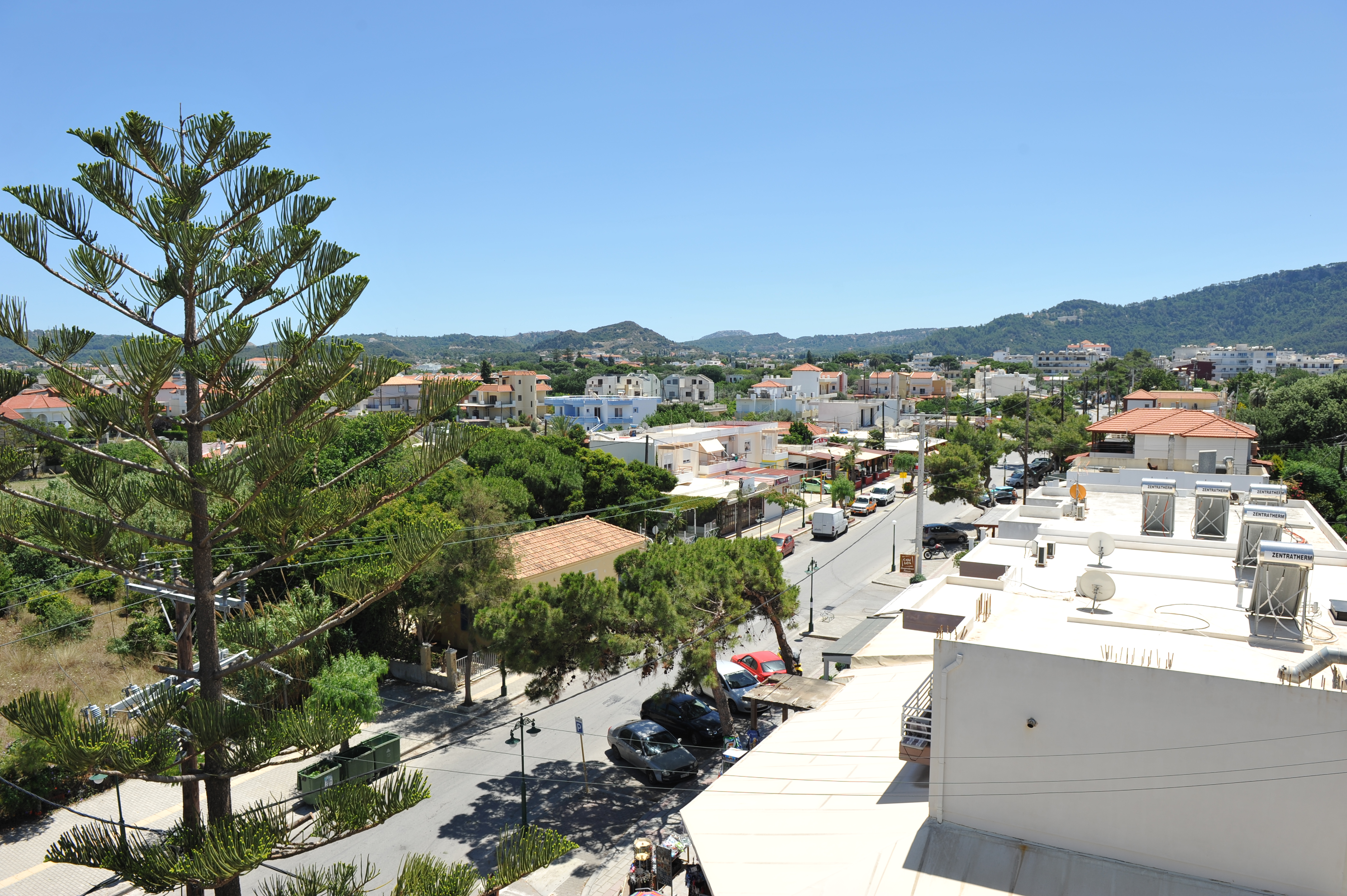 Heleni Beach Hotel - photo