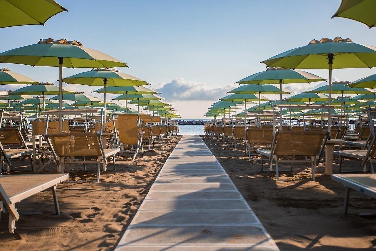 Hotel Jolanda   Bellaria