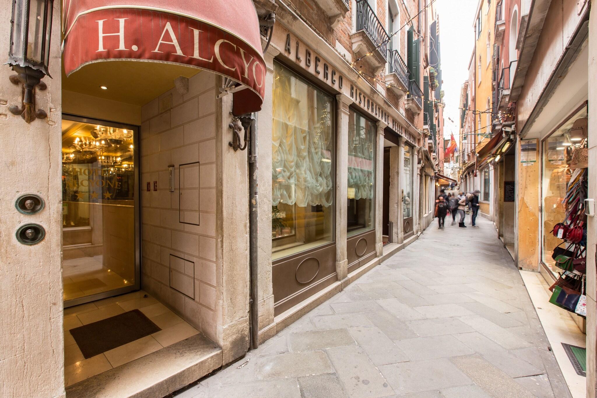 Hotel Alcyone - nuotrauka