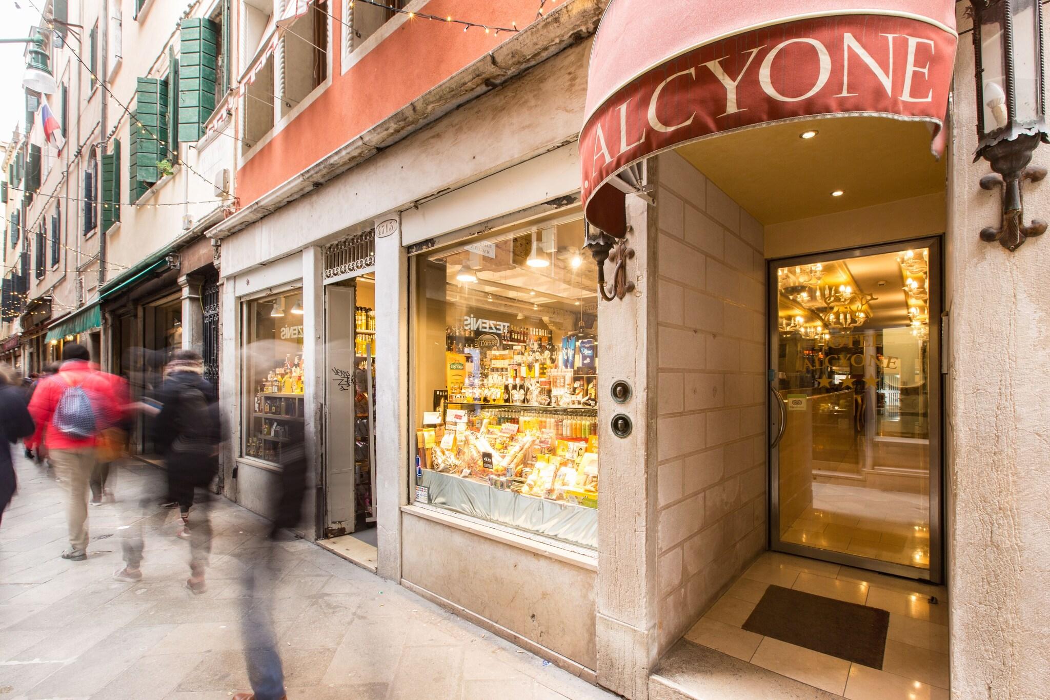 Hotel Alcyone - nuotrauka