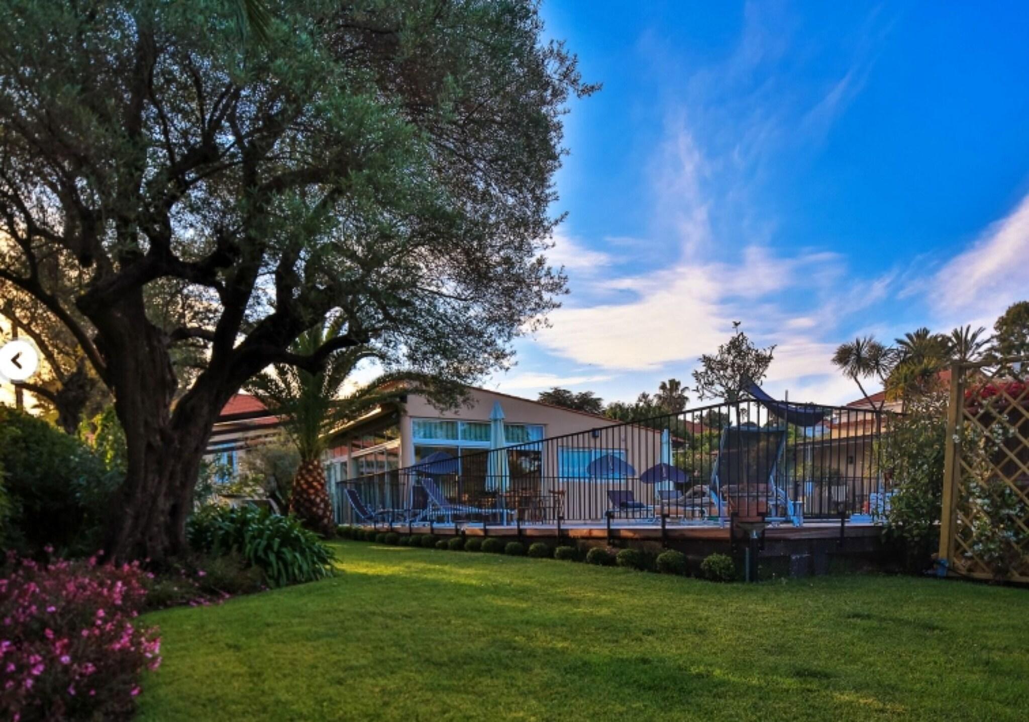 Villa Fabulite by null