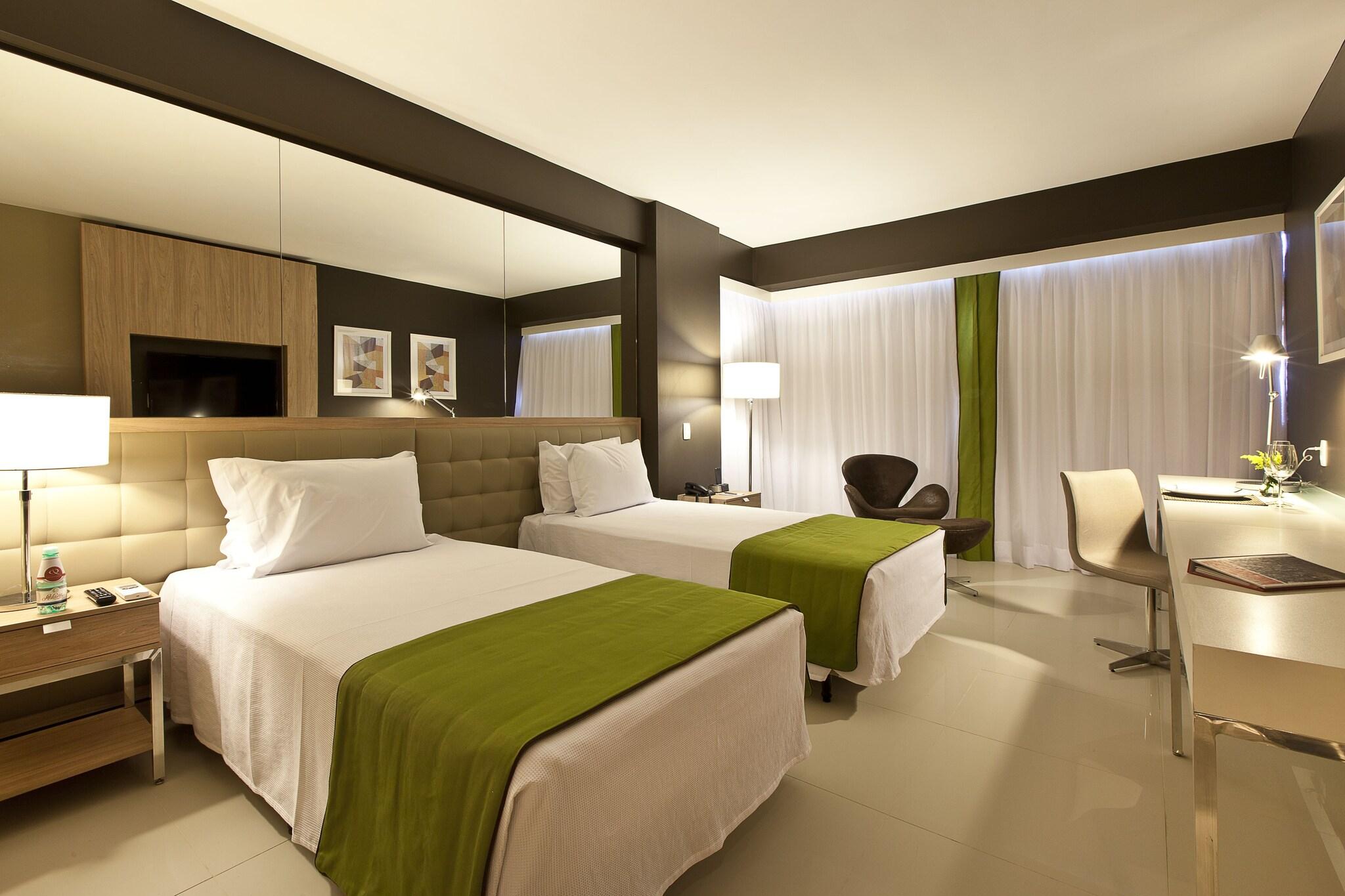 eSuites Trasamerica Savassi Toscanini by null