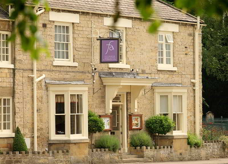 Feversham Arms Hotel & Verbena SpA by null