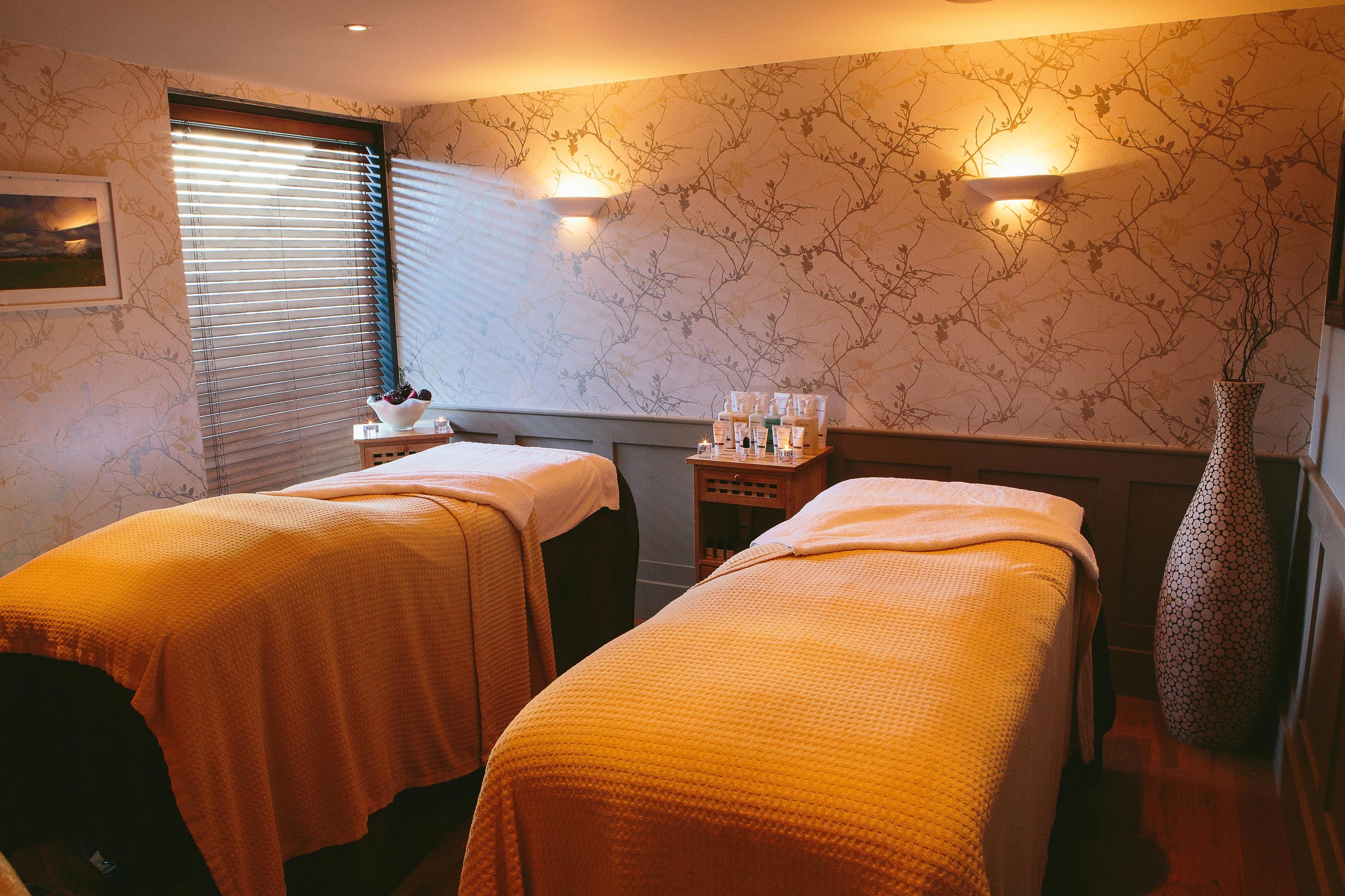 Feversham Arms Hotel & Verbena SpA by null