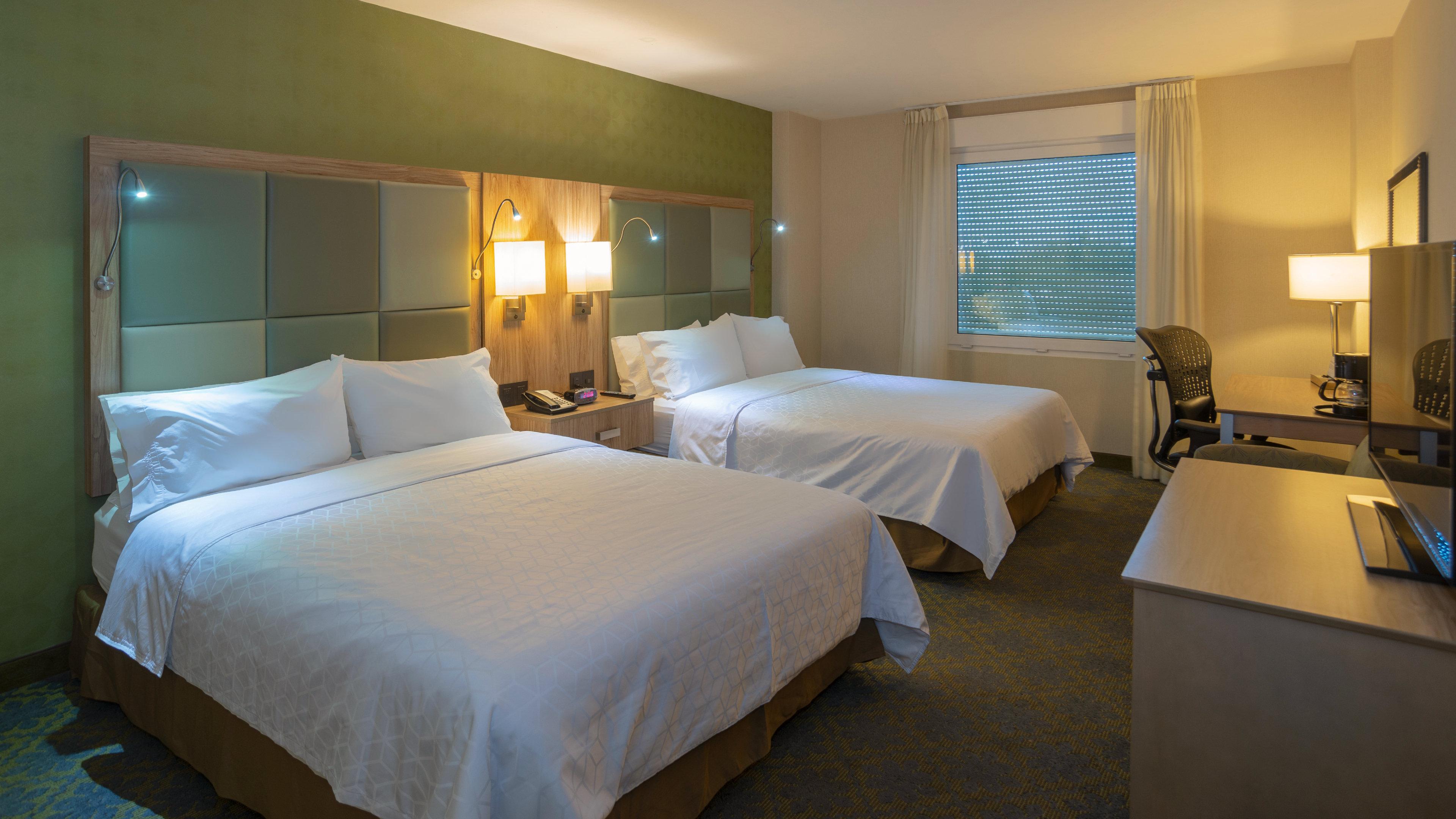  Holiday Inn Express & Suites Cuernavaca 